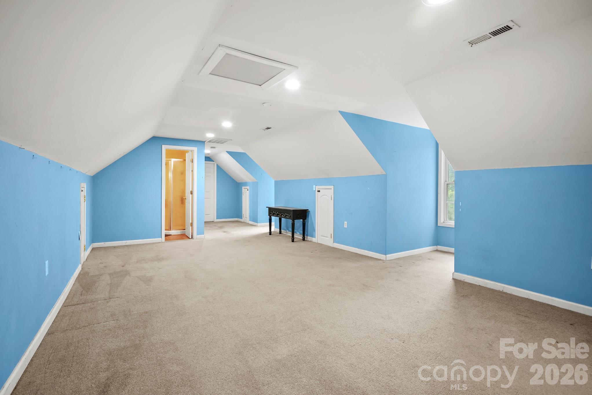 4376 Scenic View Court — Iron Station