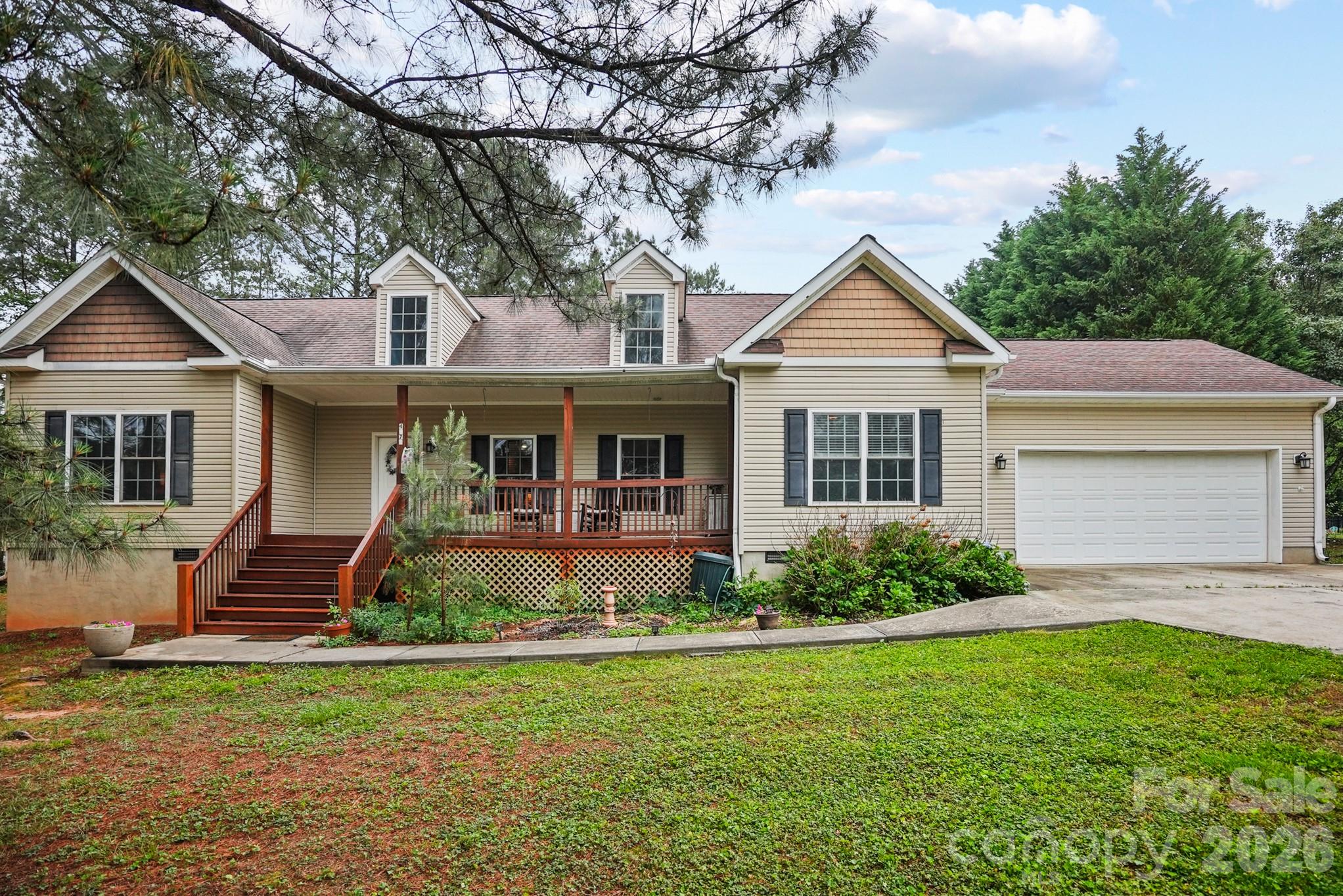 4376 Scenic View Court — Iron Station