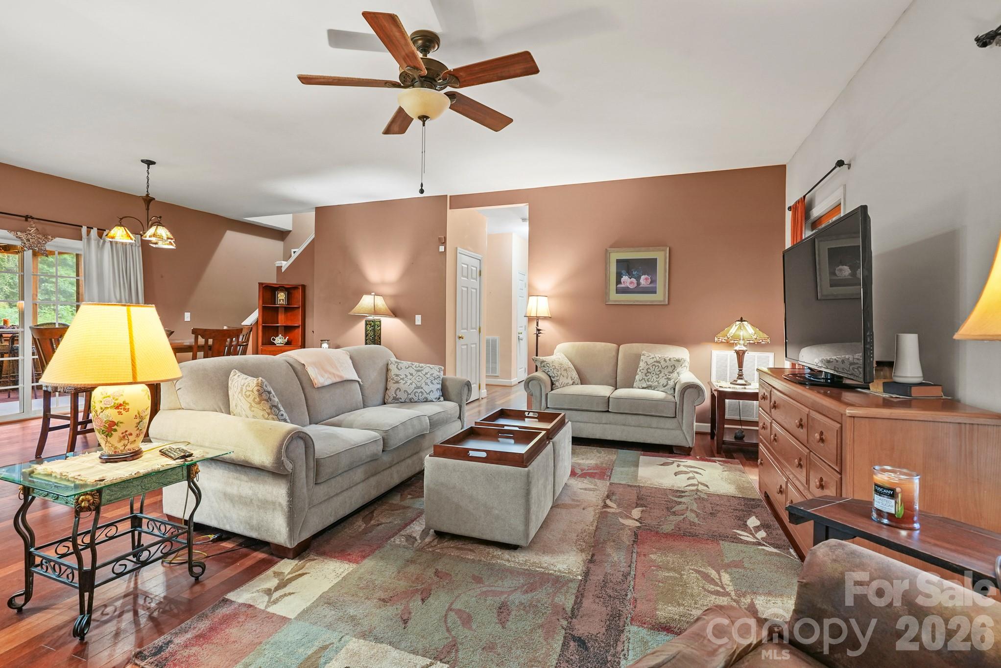 4376 Scenic View Court — Iron Station