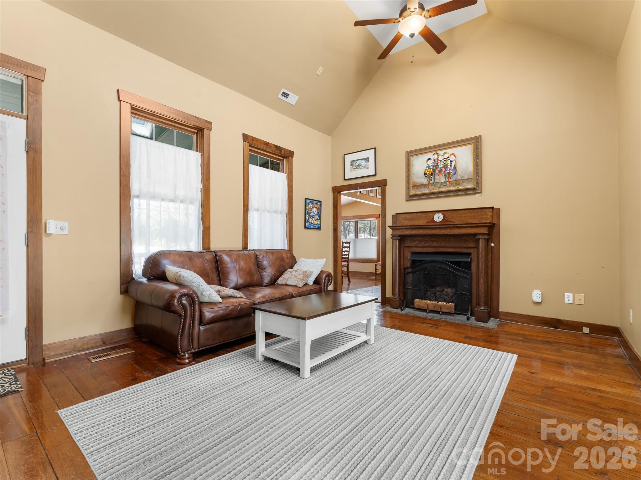 60 W Morgan Street — Brevard