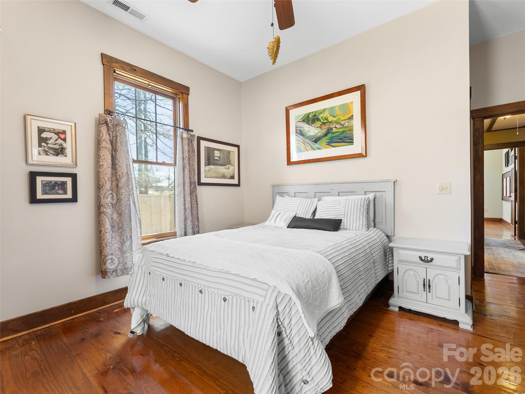 60 W Morgan Street — Brevard