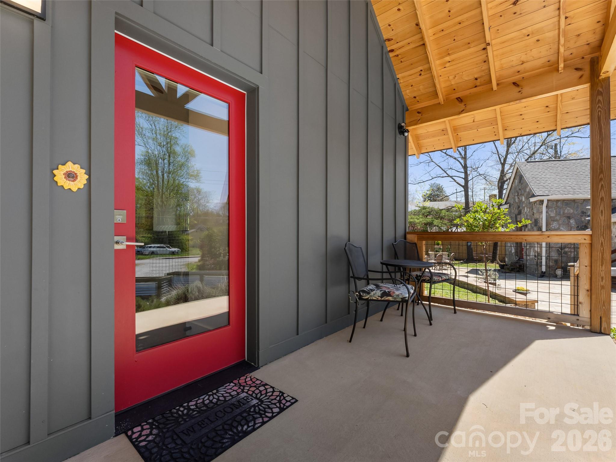 60 W Morgan Street — Brevard