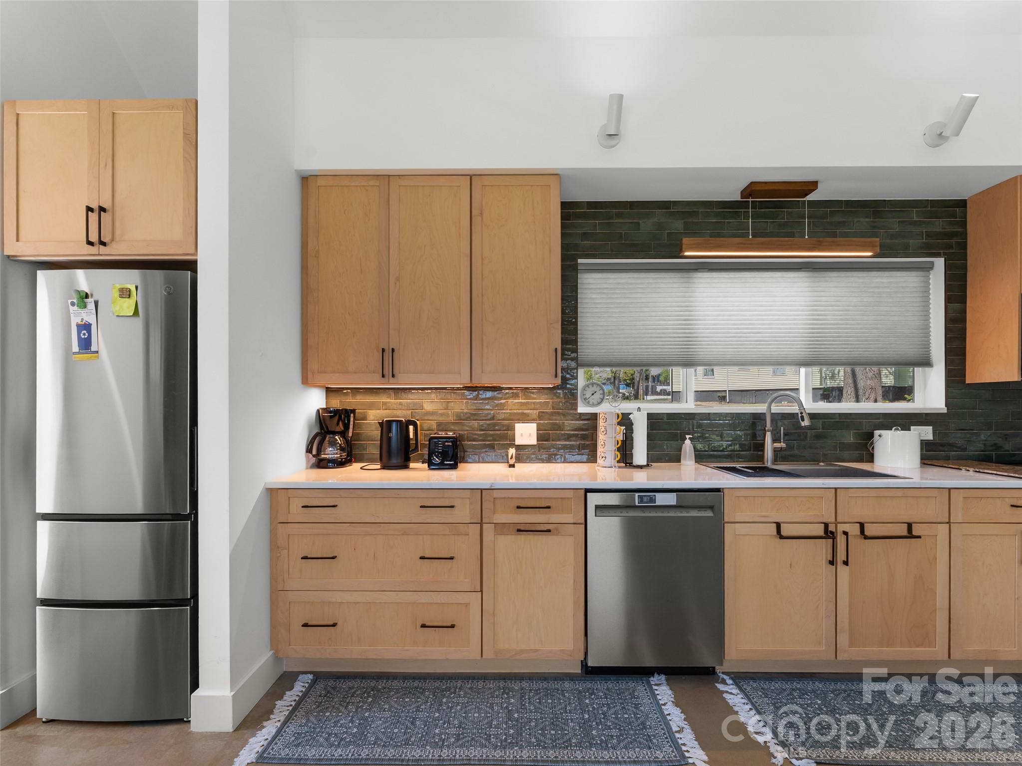 60 W Morgan Street — Brevard
