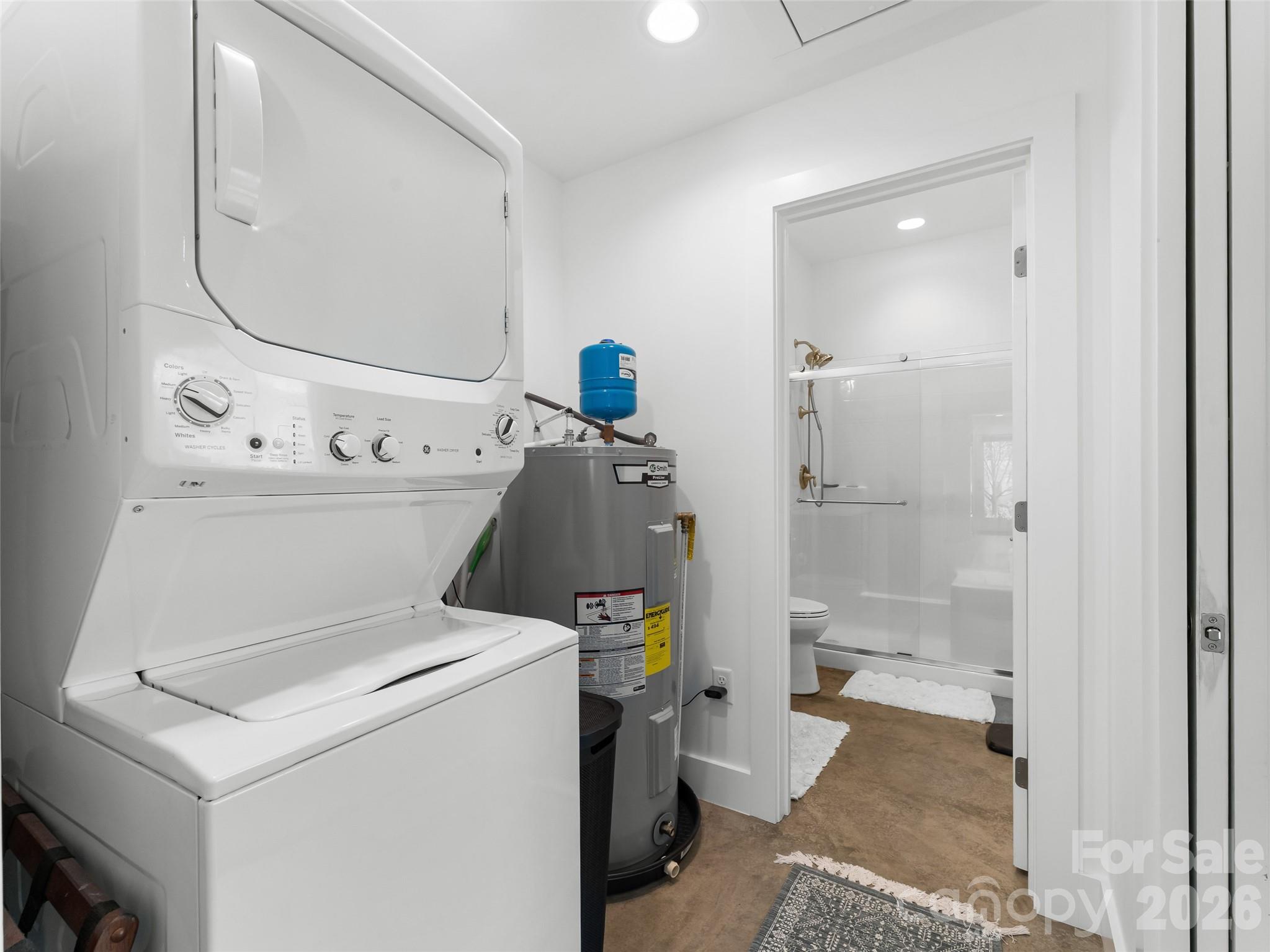 60 W Morgan Street — Brevard
