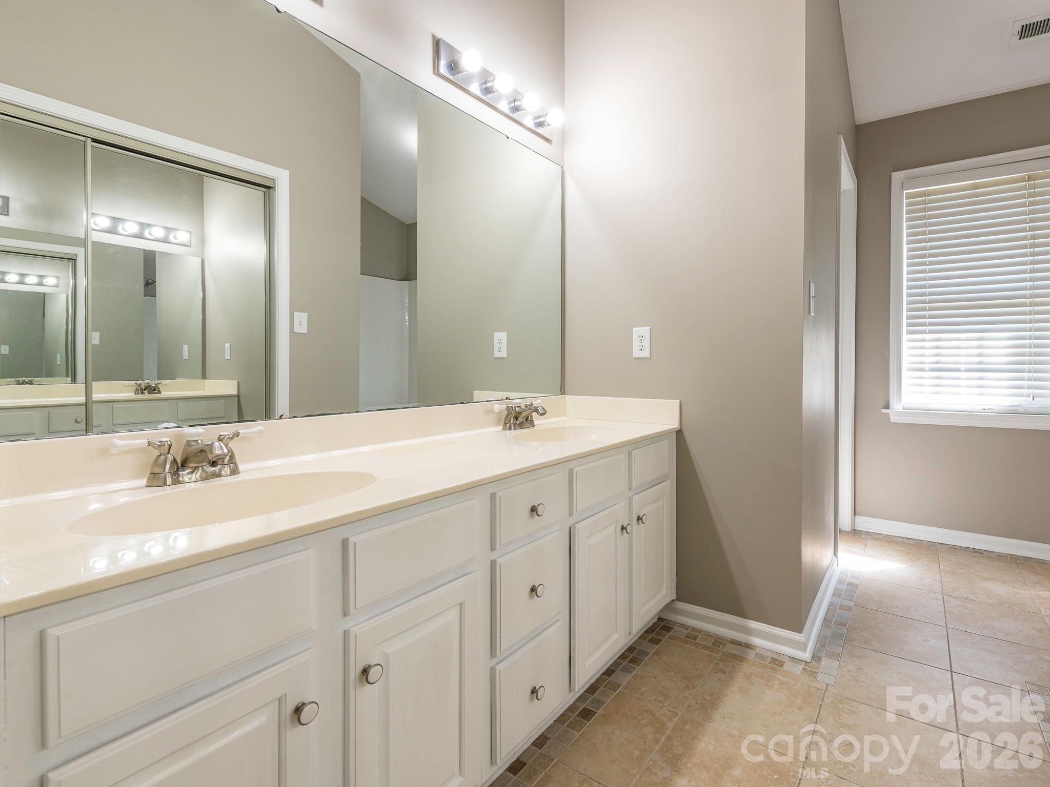 11709 Borchetta Drive — Charlotte