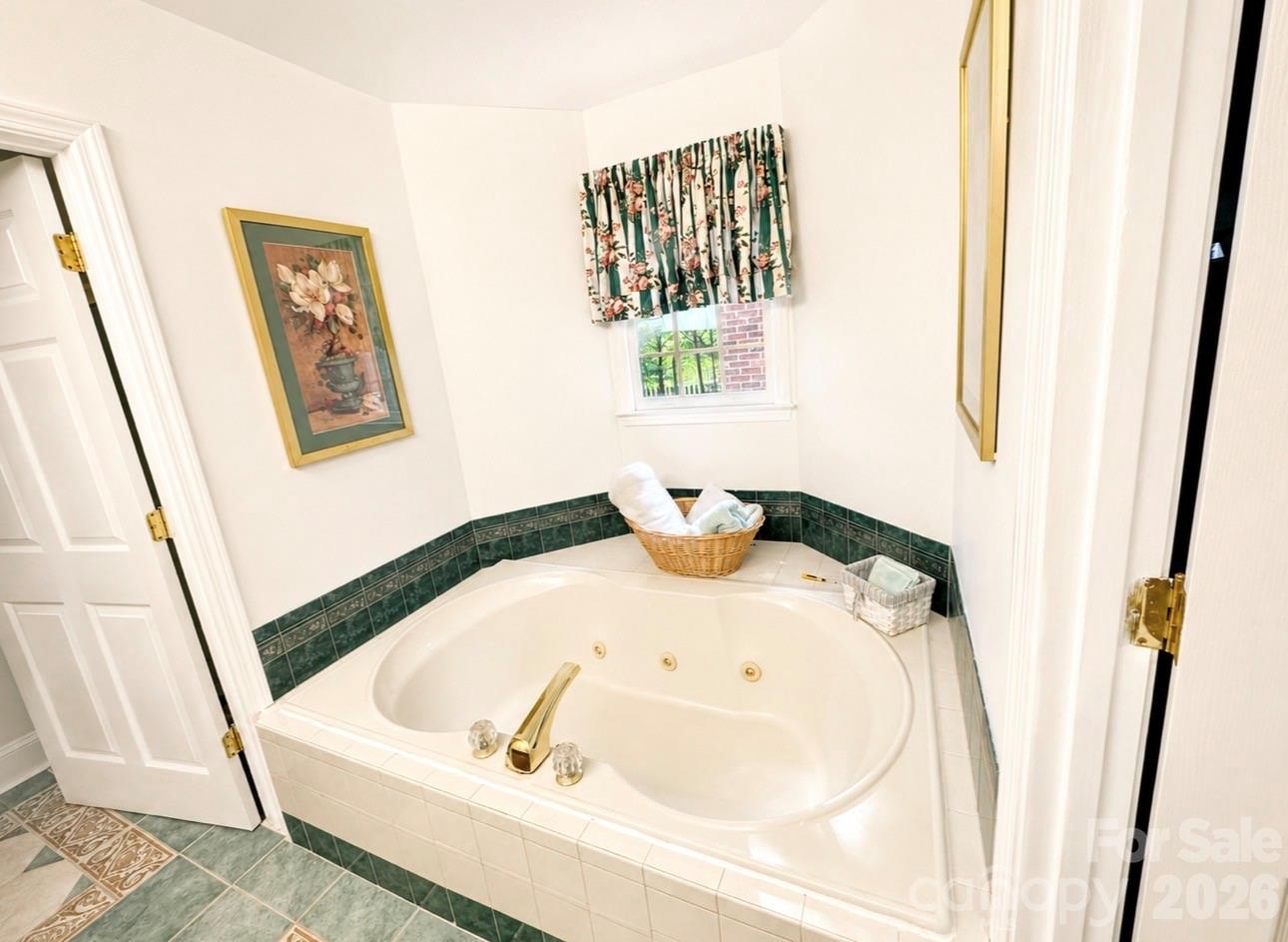 5406 Club View Drive — Concord