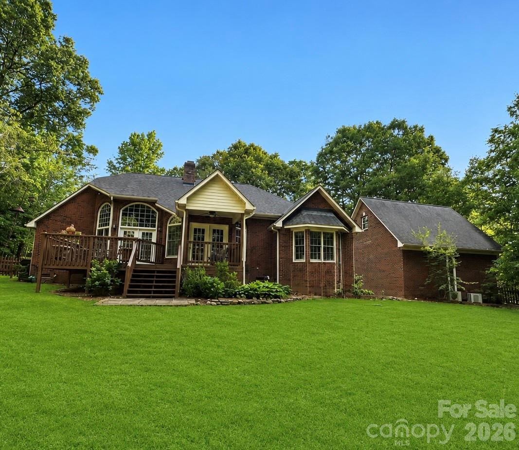 5406 Club View Drive — Concord