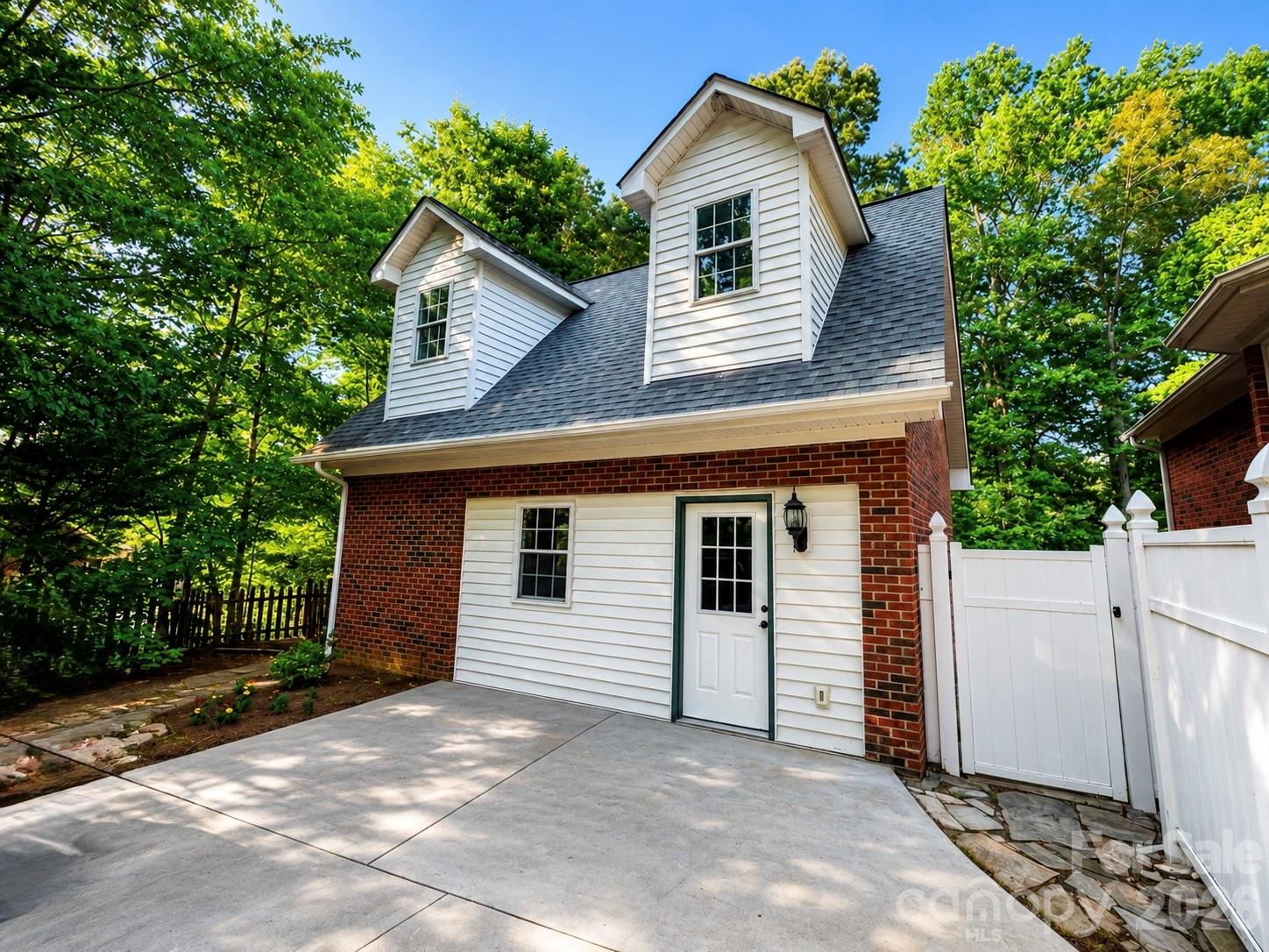 5406 Club View Drive — Concord
