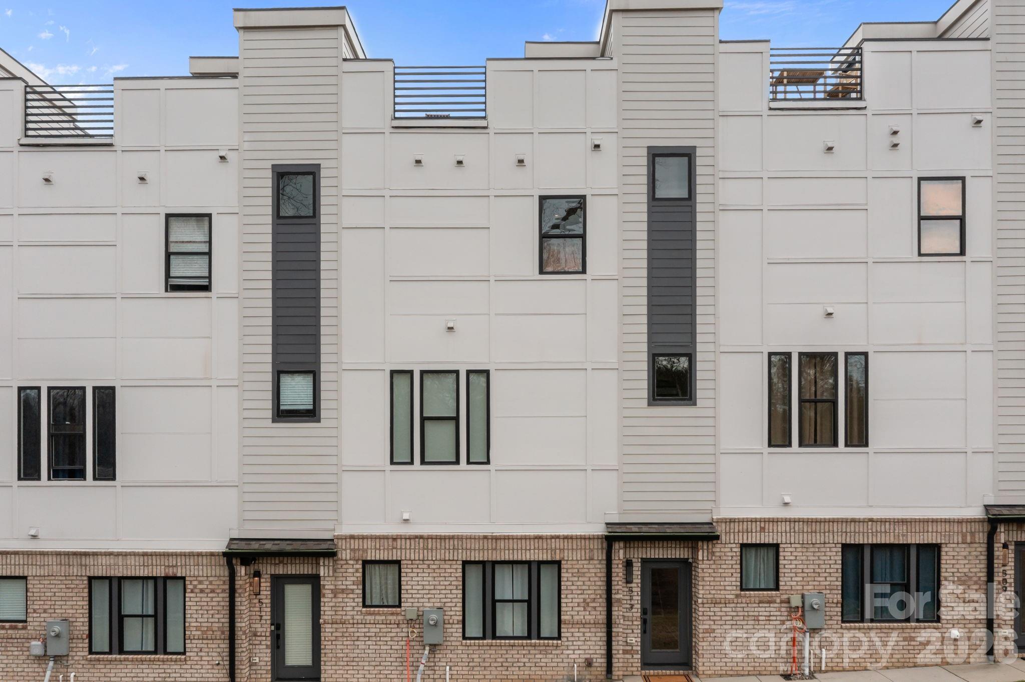513 Strong Avenue — Charlotte