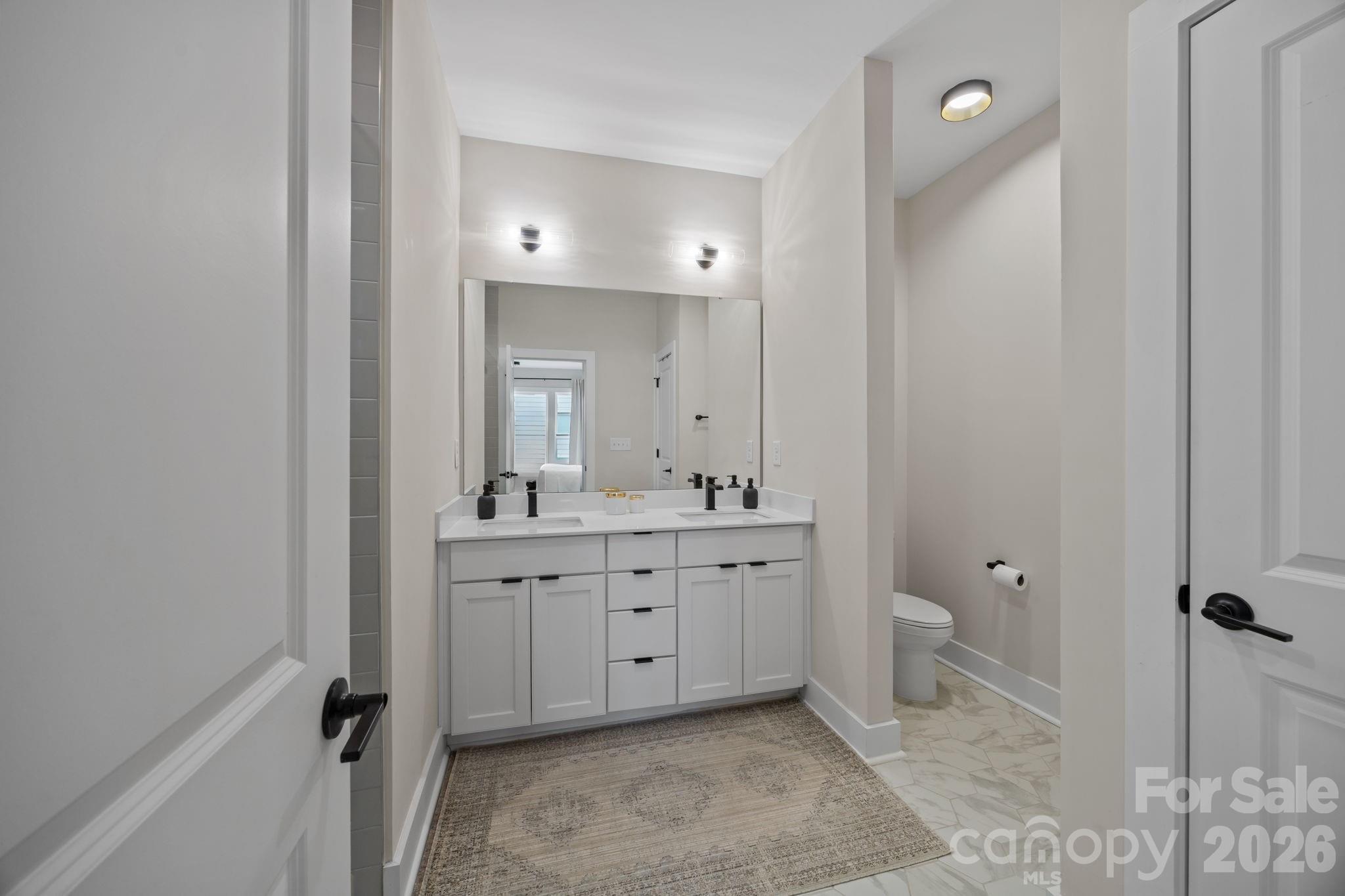 513 Strong Avenue — Charlotte