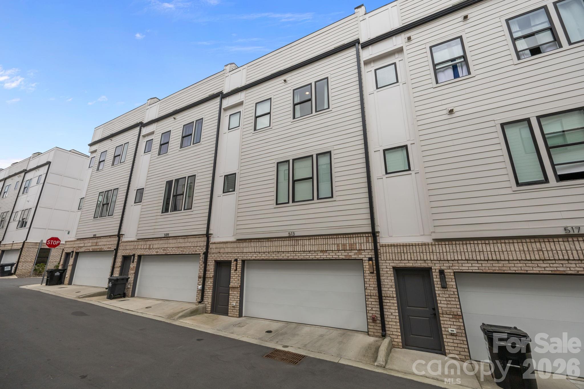513 Strong Avenue — Charlotte