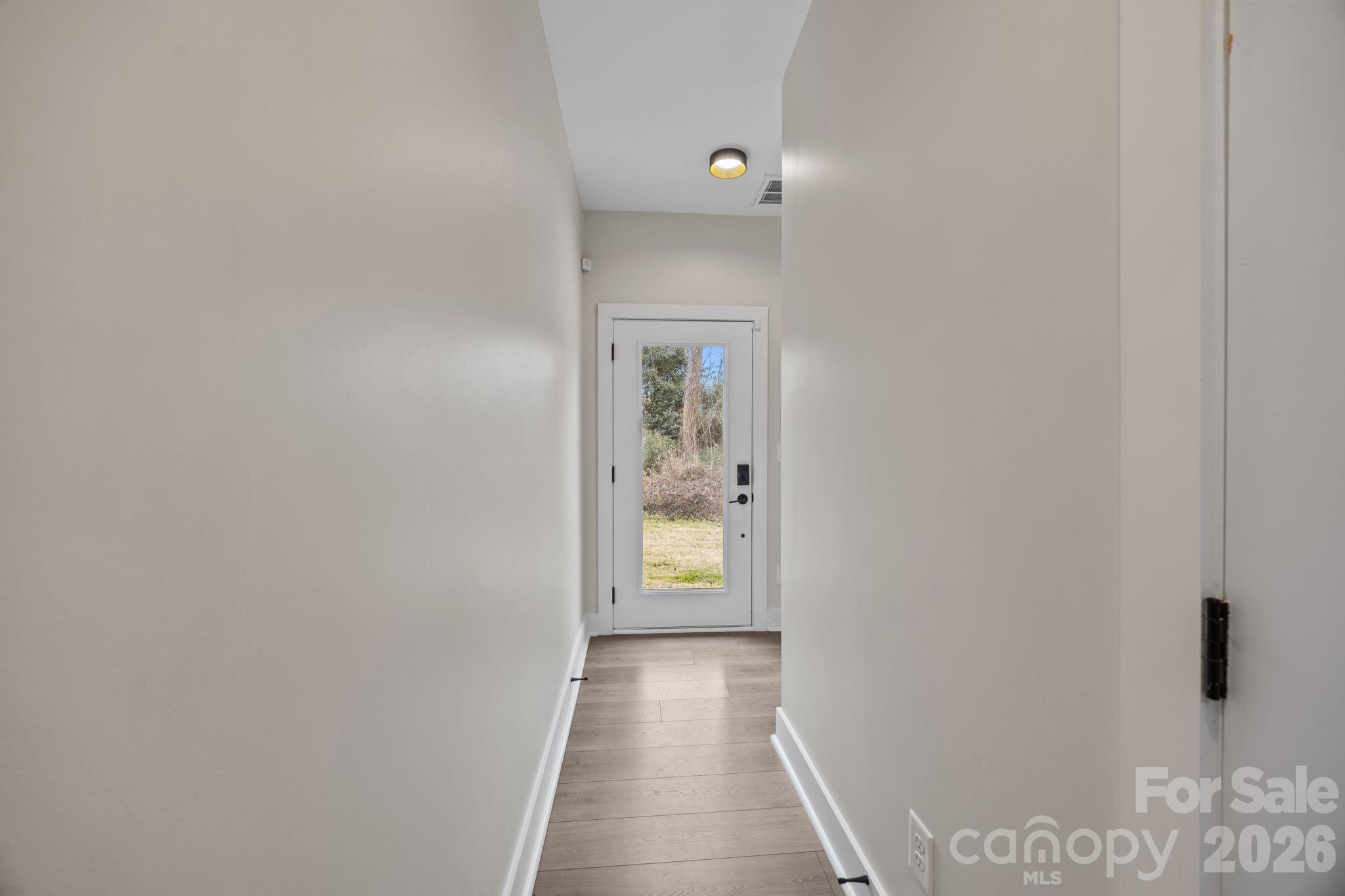 513 Strong Avenue — Charlotte