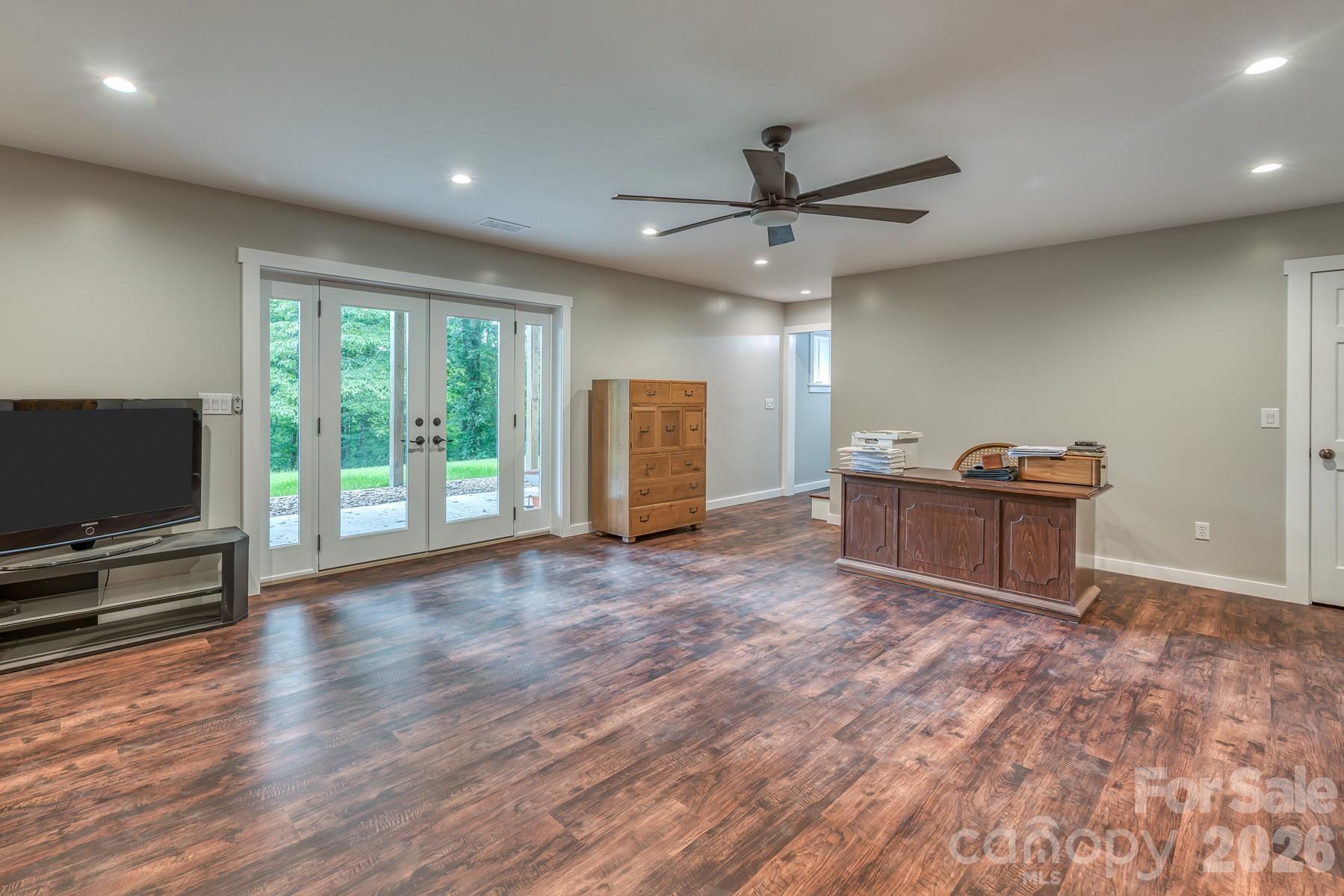 294 Martha Drive — Spruce Pine