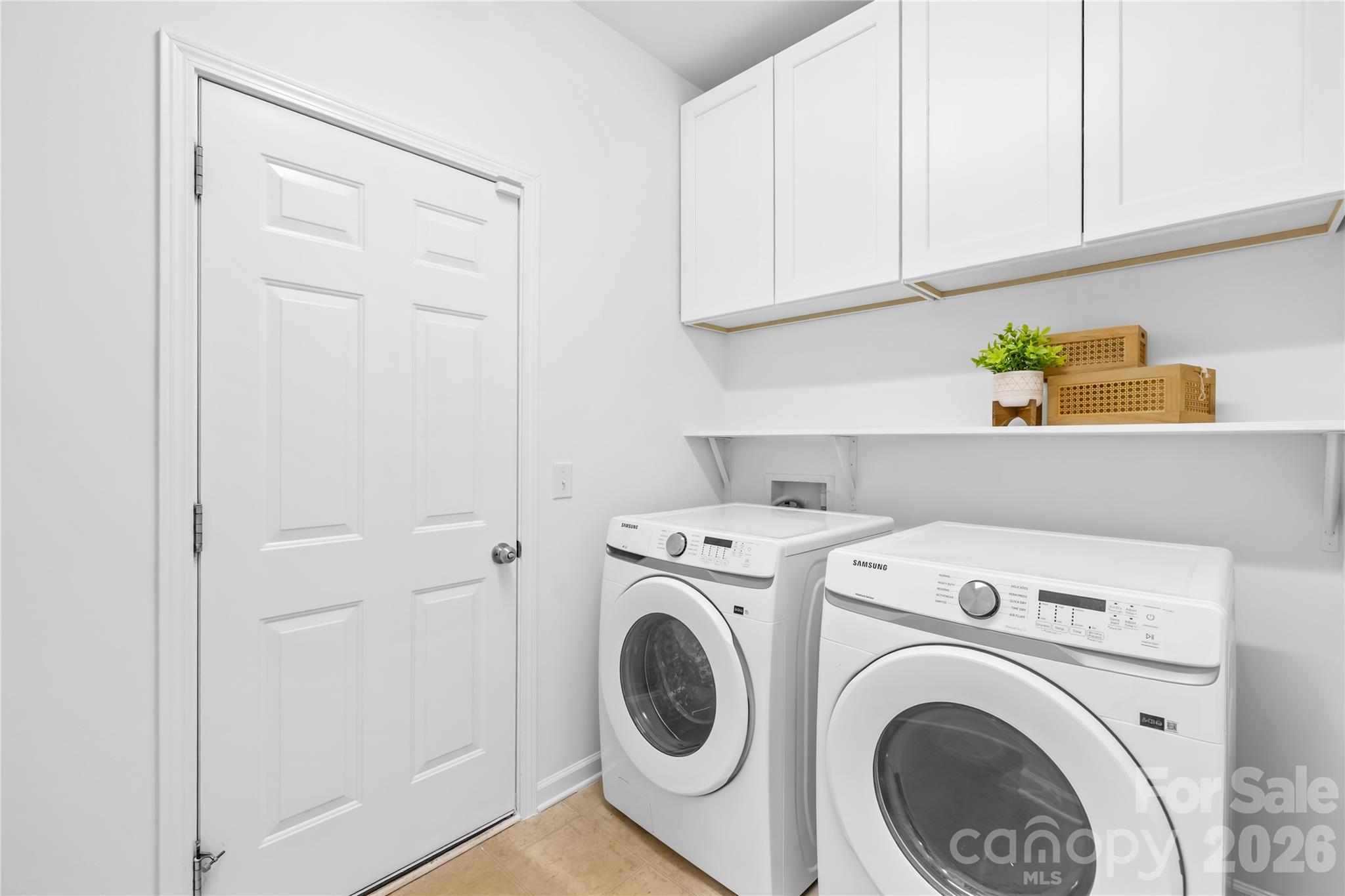 2805 Julian Glen Circle — Waxhaw