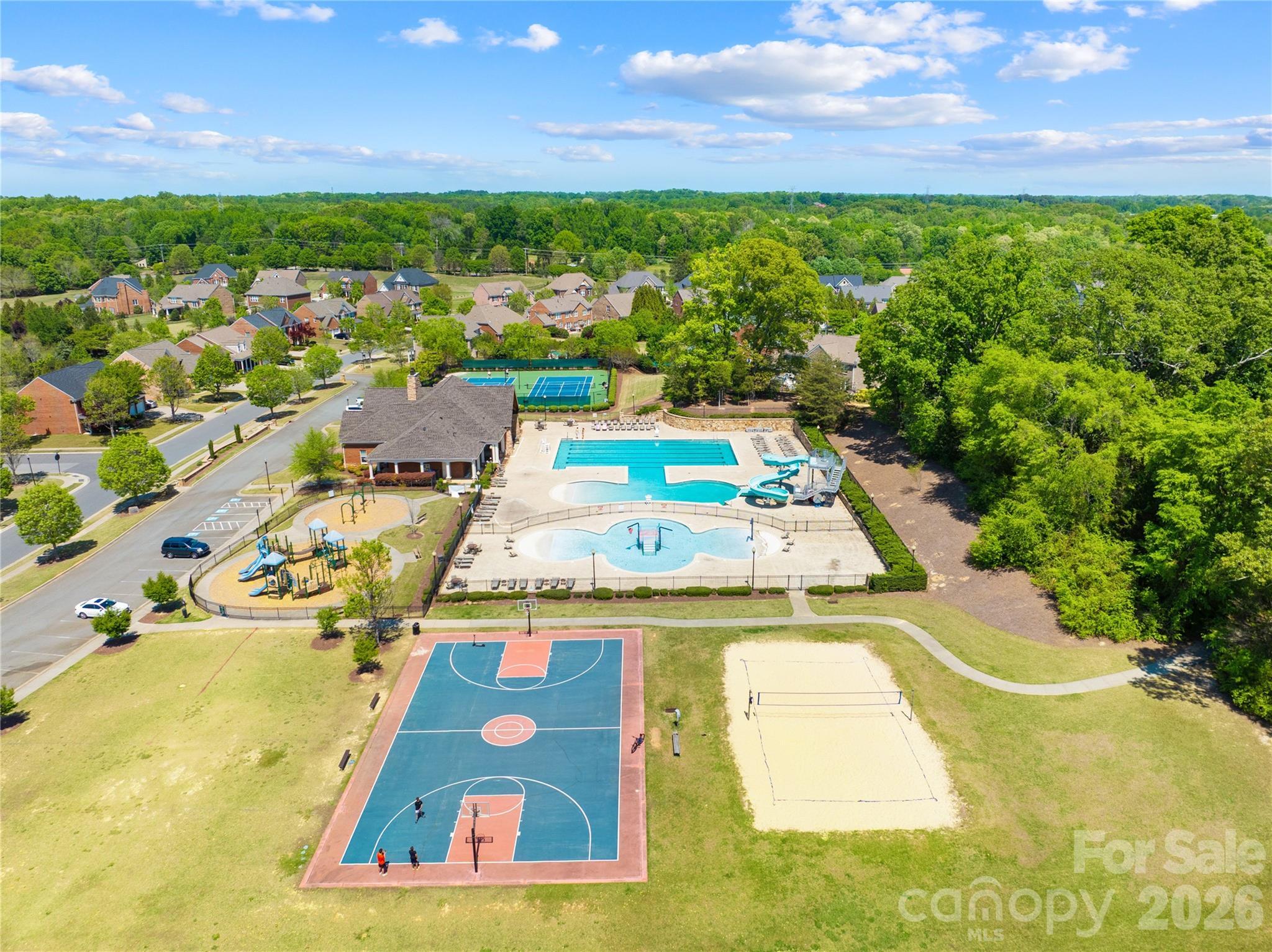 2805 Julian Glen Circle — Waxhaw