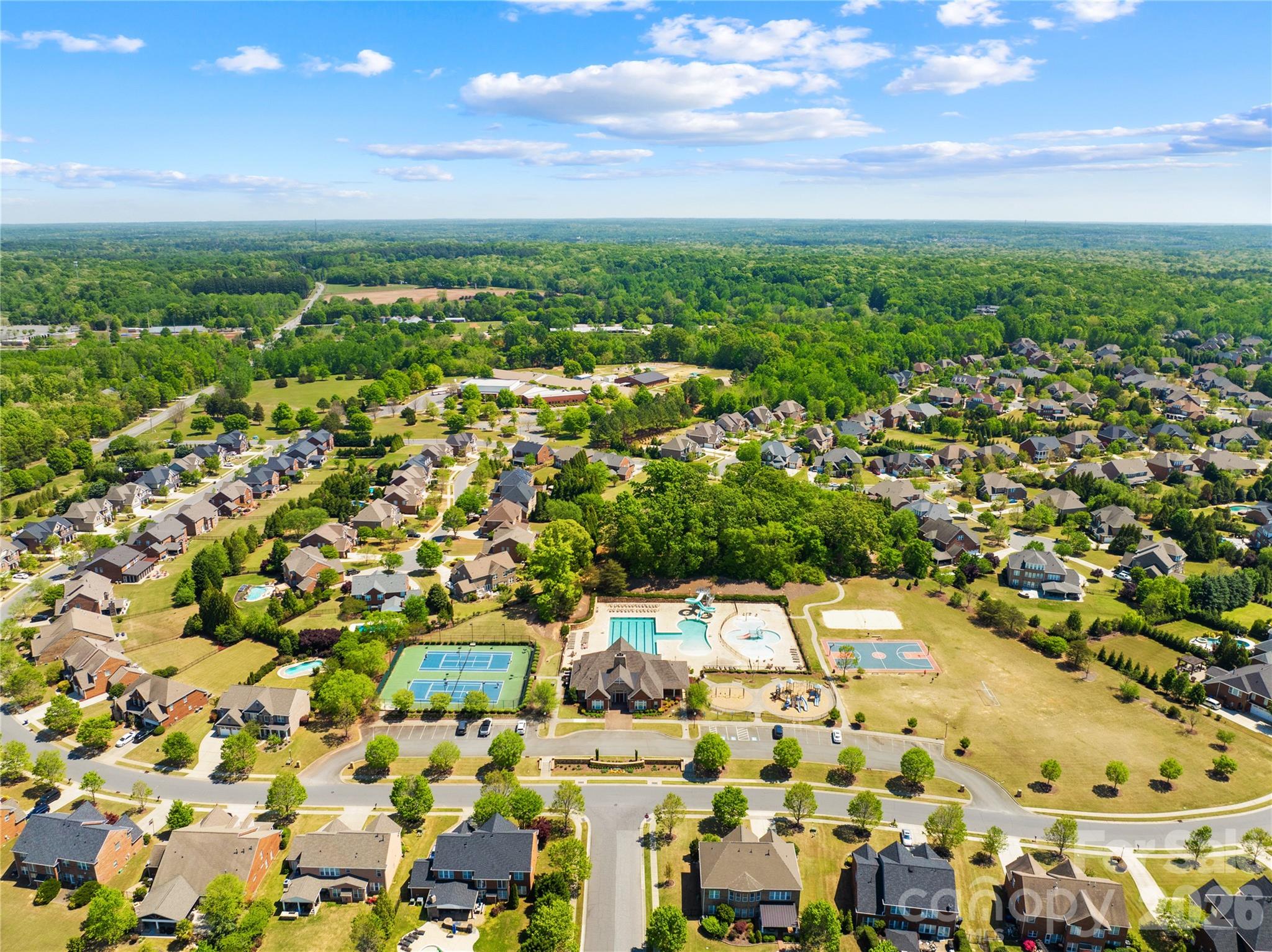 2805 Julian Glen Circle — Waxhaw