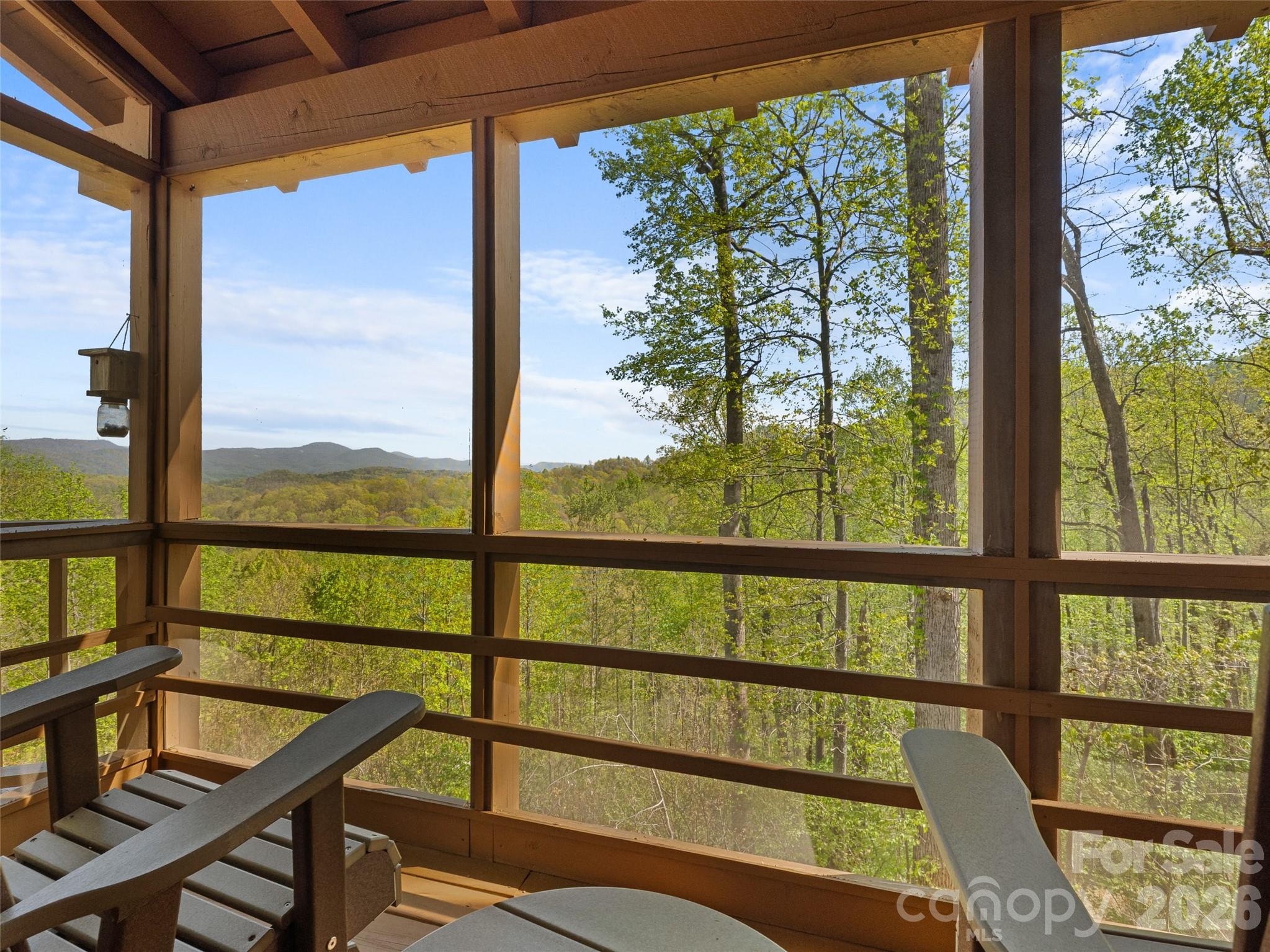 178 Tablerock Drive — Saluda