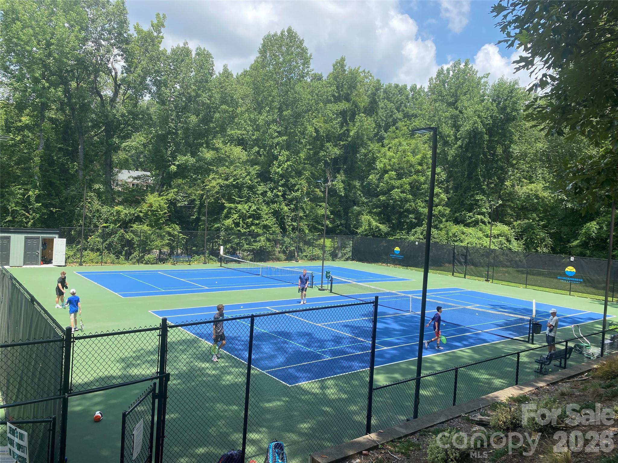 3316 Johnny Cake Lane — Charlotte