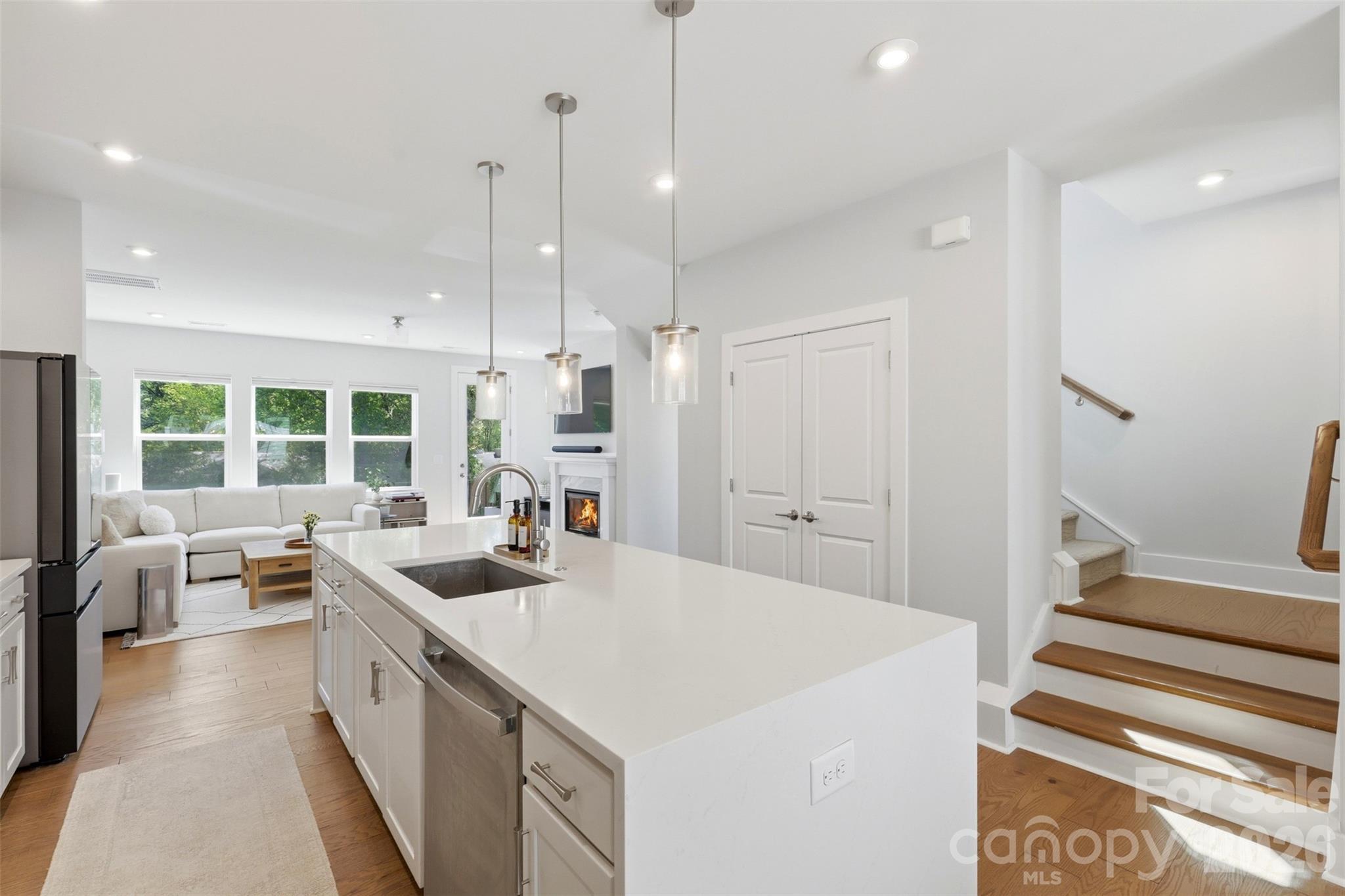4129 Polluck Way — Charlotte