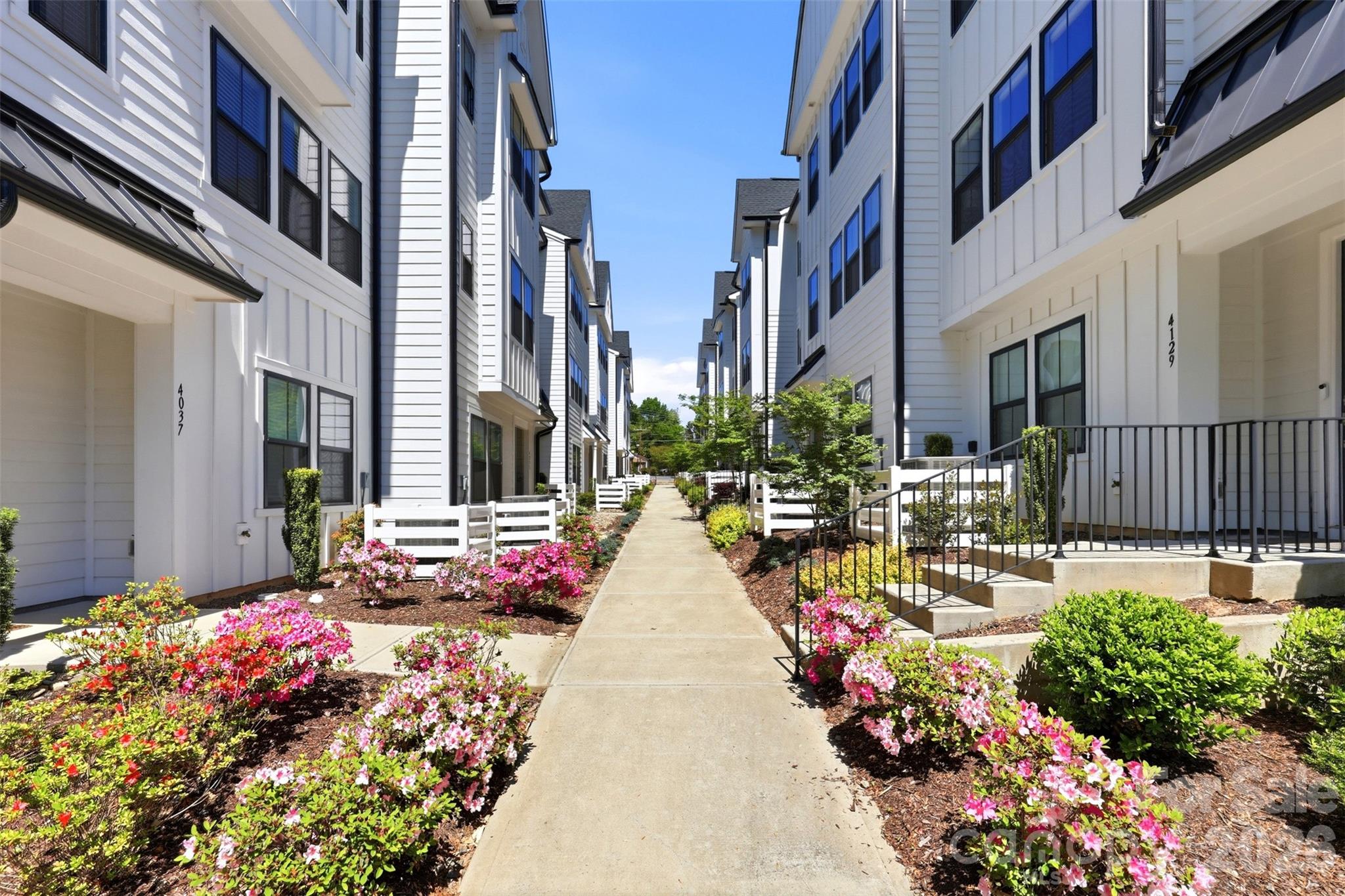 4129 Polluck Way — Charlotte