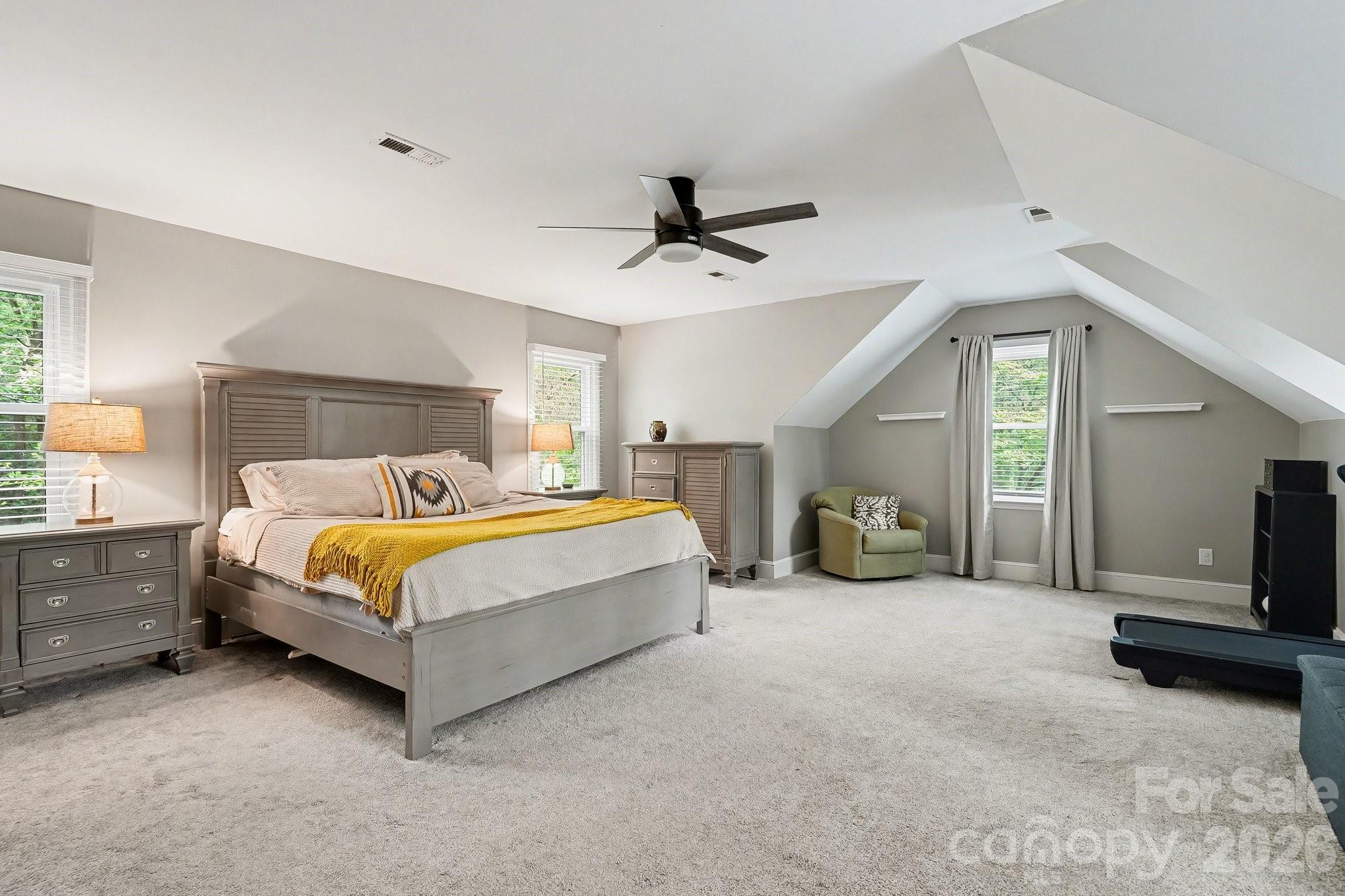 8637 Quarters Lane — Mint Hill