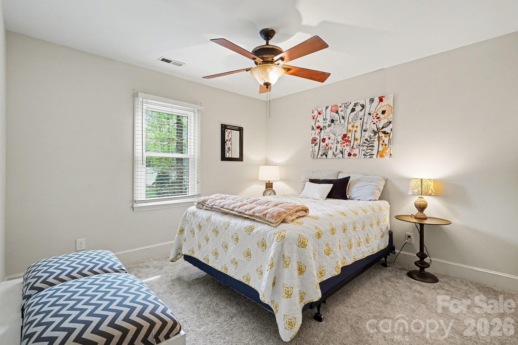 8637 Quarters Lane — Mint Hill