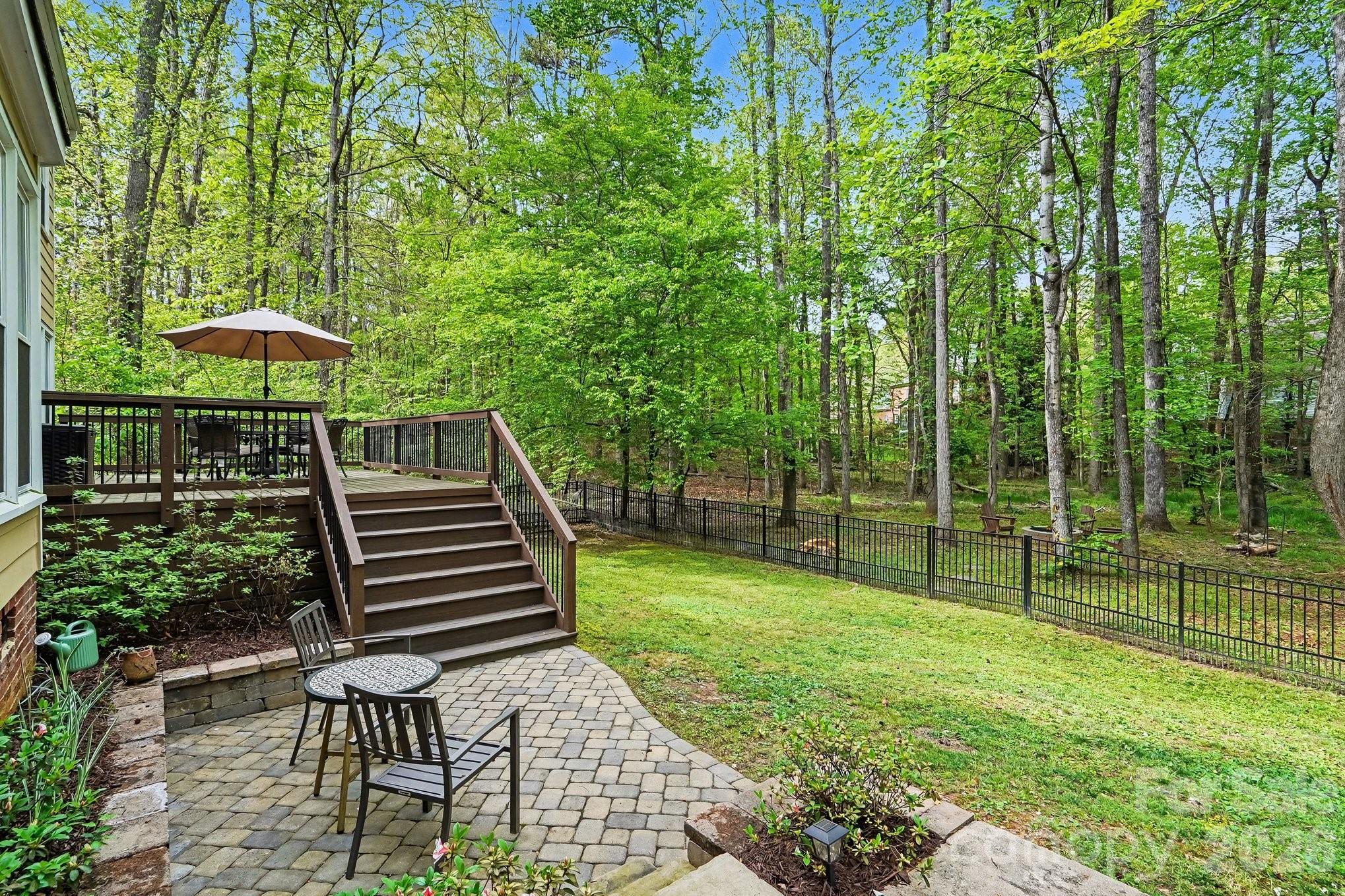 8637 Quarters Lane — Mint Hill