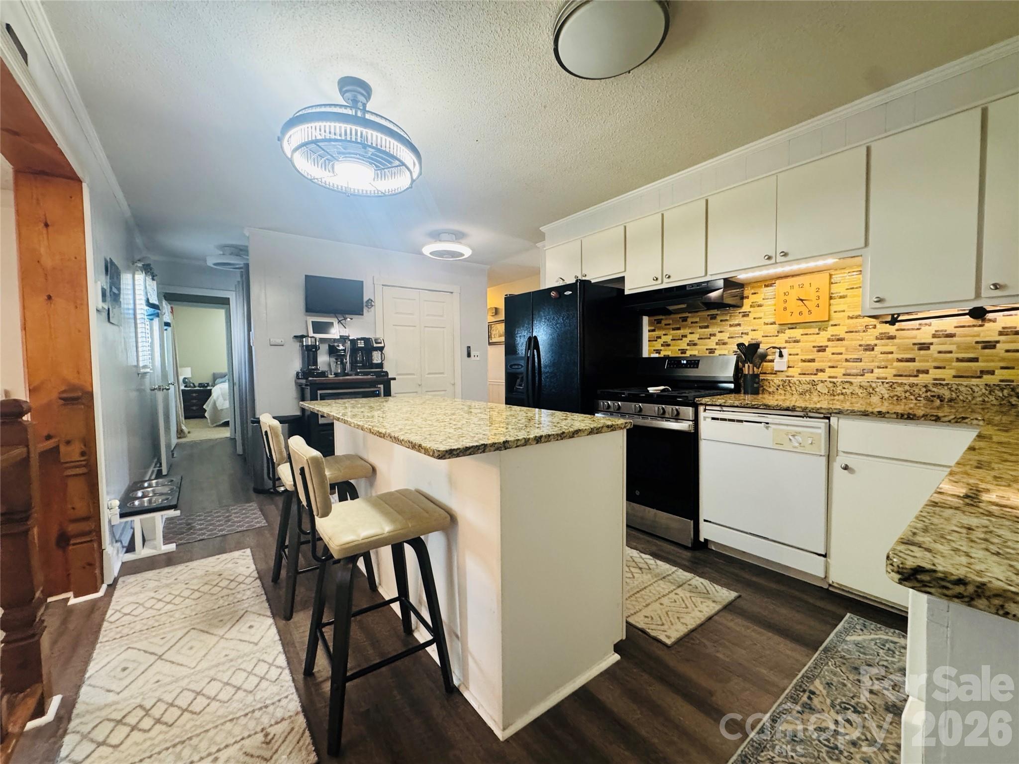 711 Simerson Road — Lexington