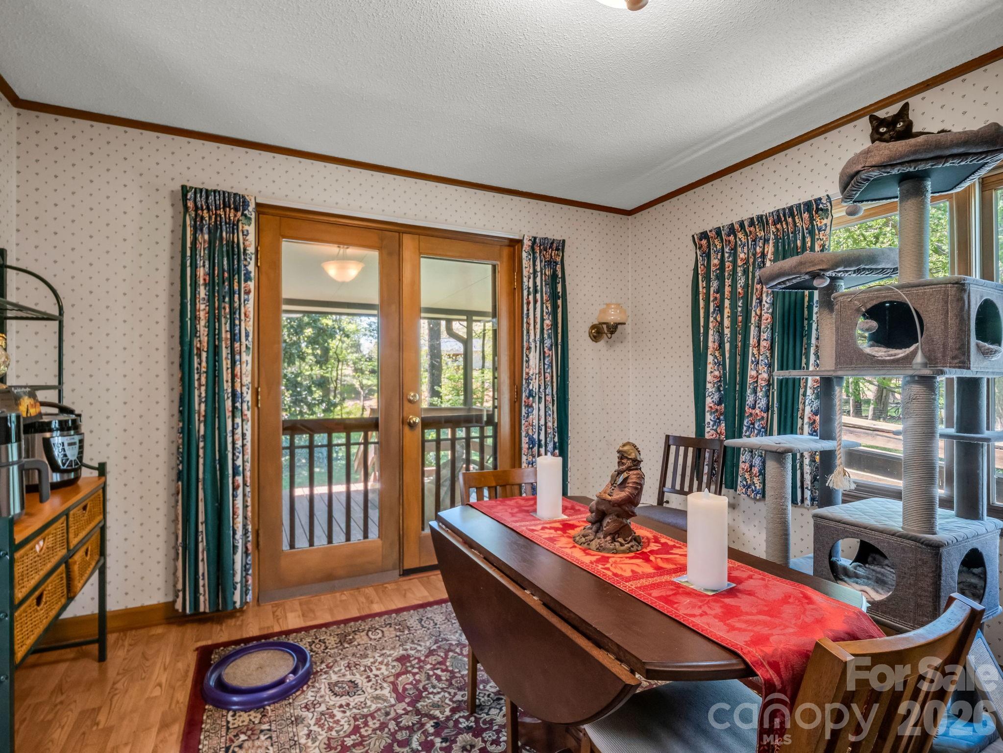 80 Fox Briar Drive — Columbus