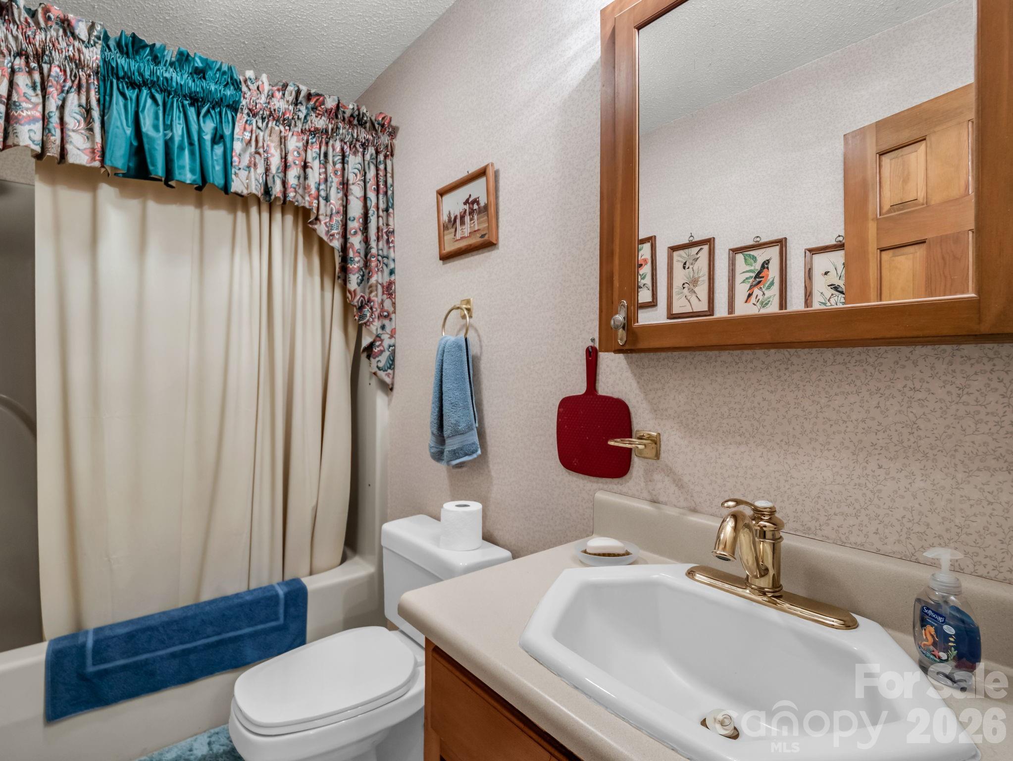 80 Fox Briar Drive — Columbus