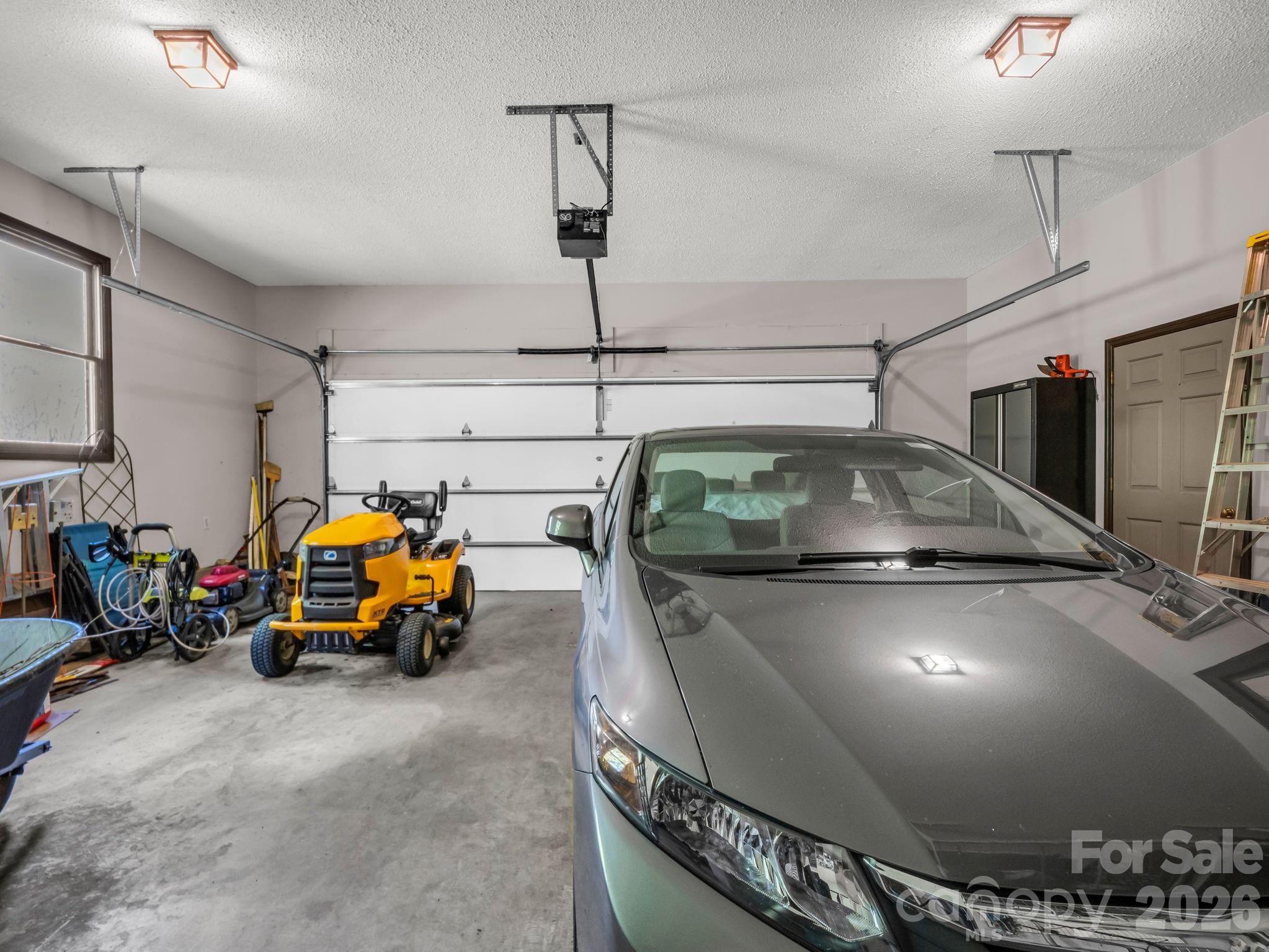 80 Fox Briar Drive — Columbus