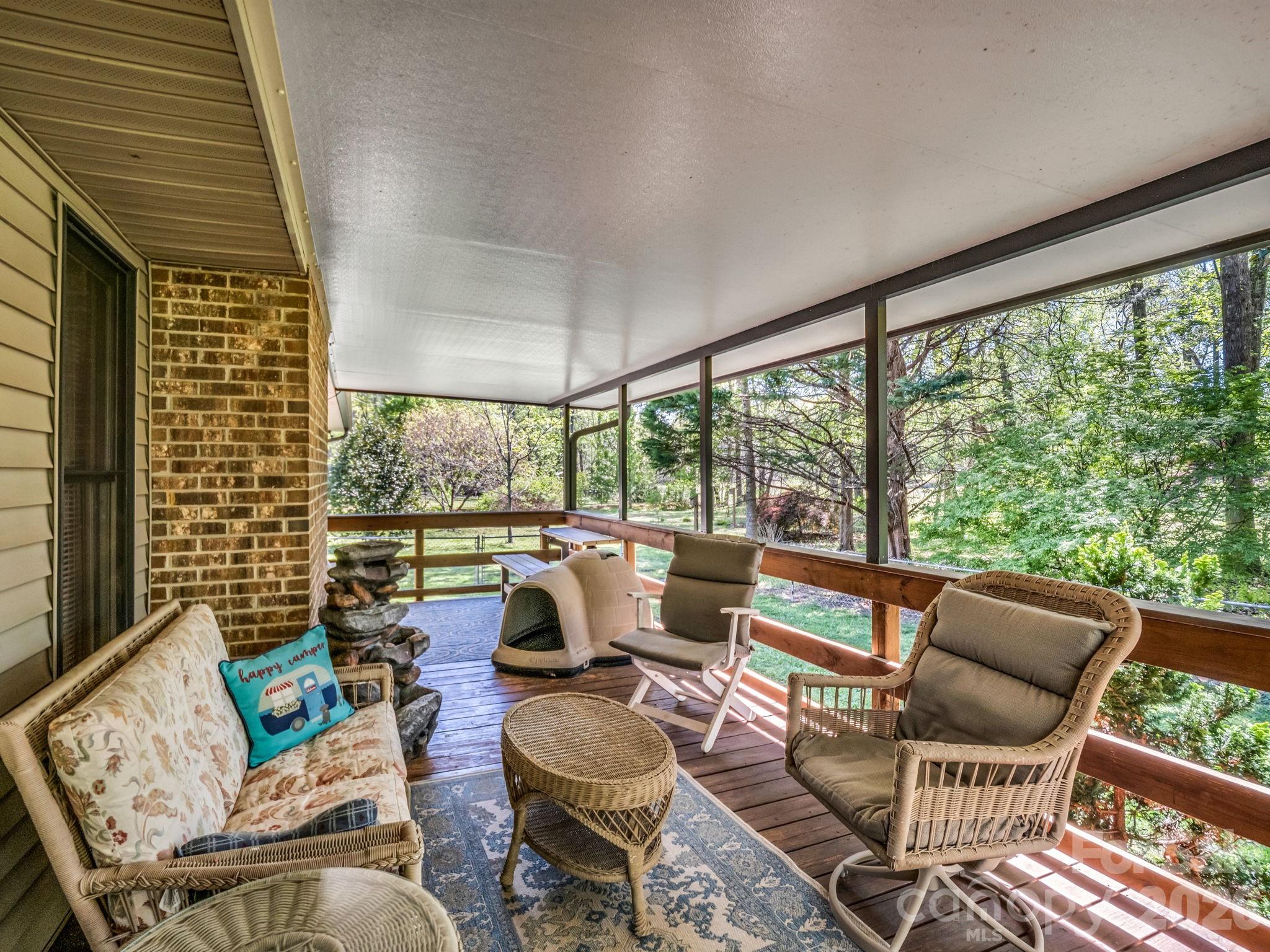 80 Fox Briar Drive — Columbus