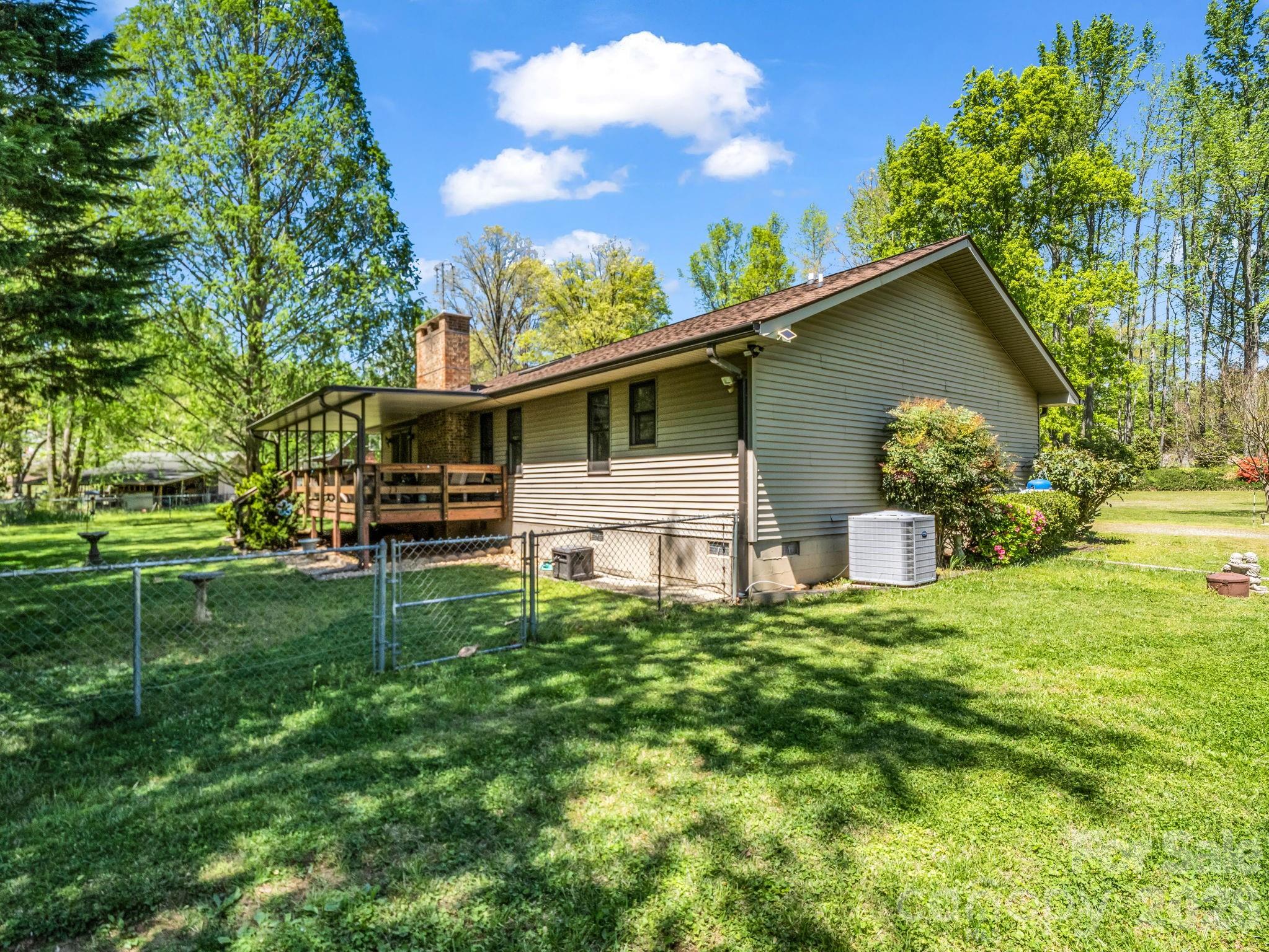 80 Fox Briar Drive — Columbus
