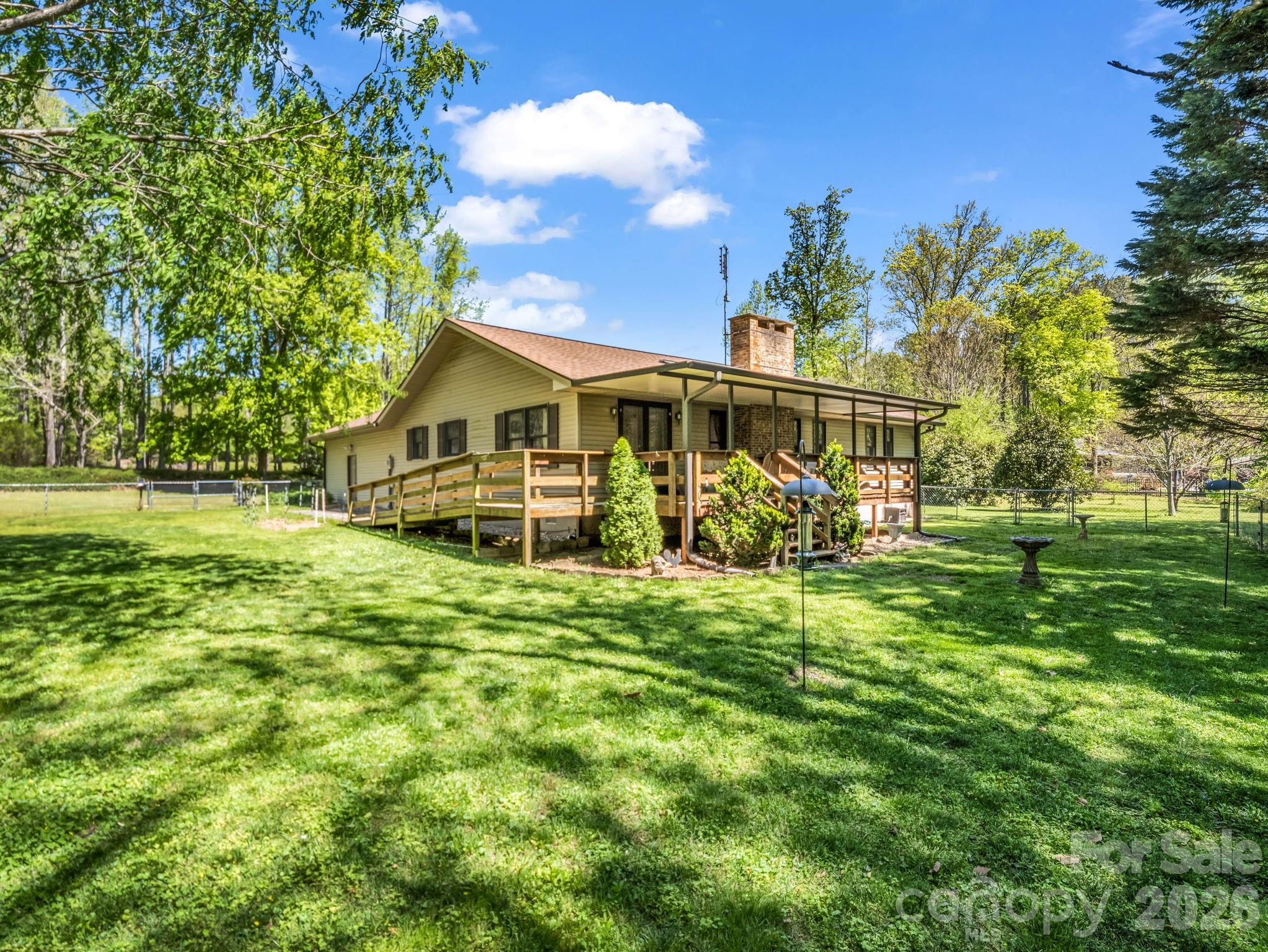 80 Fox Briar Drive — Columbus