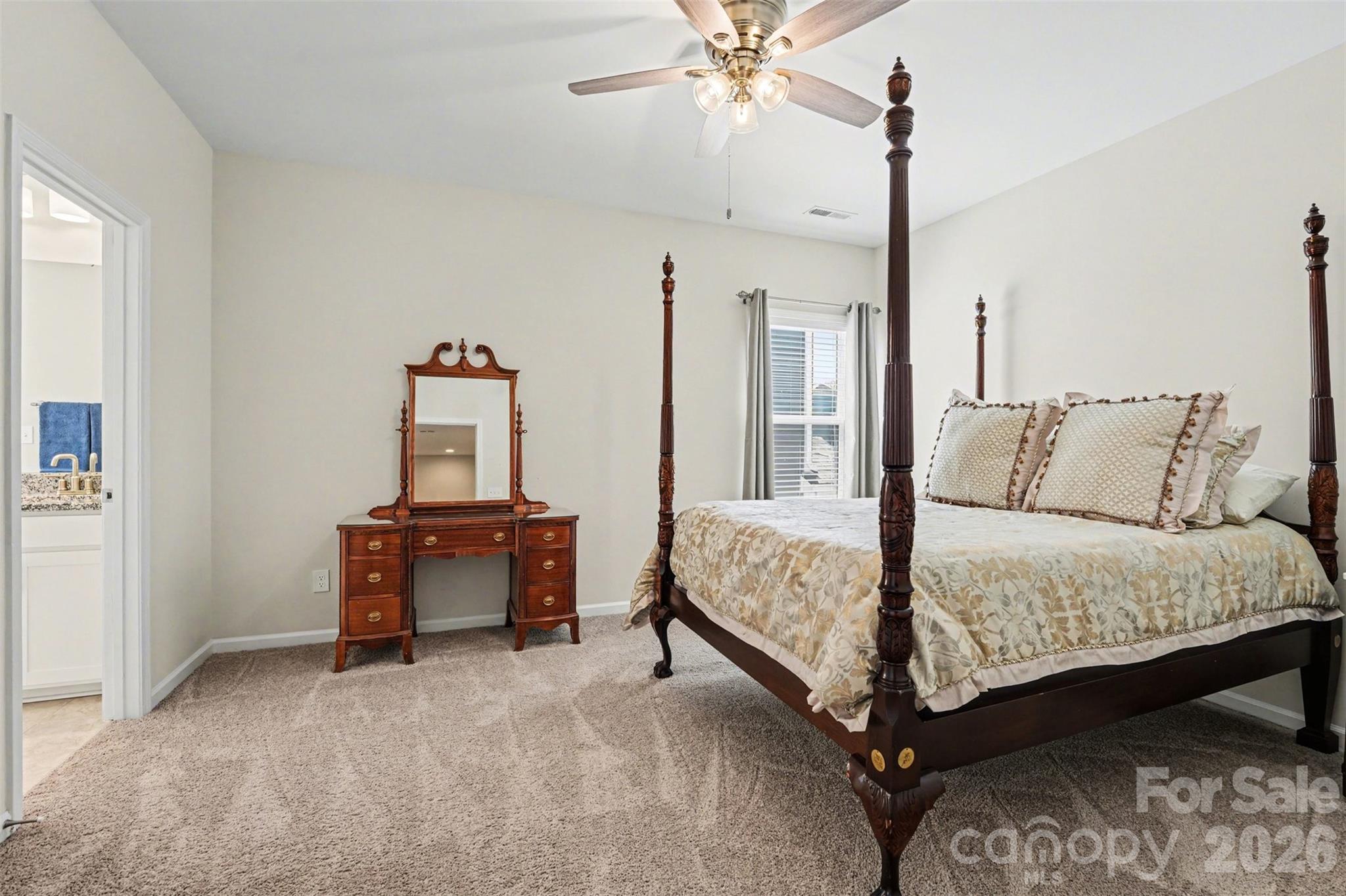 348 W Waterlynn Road — Mooresville