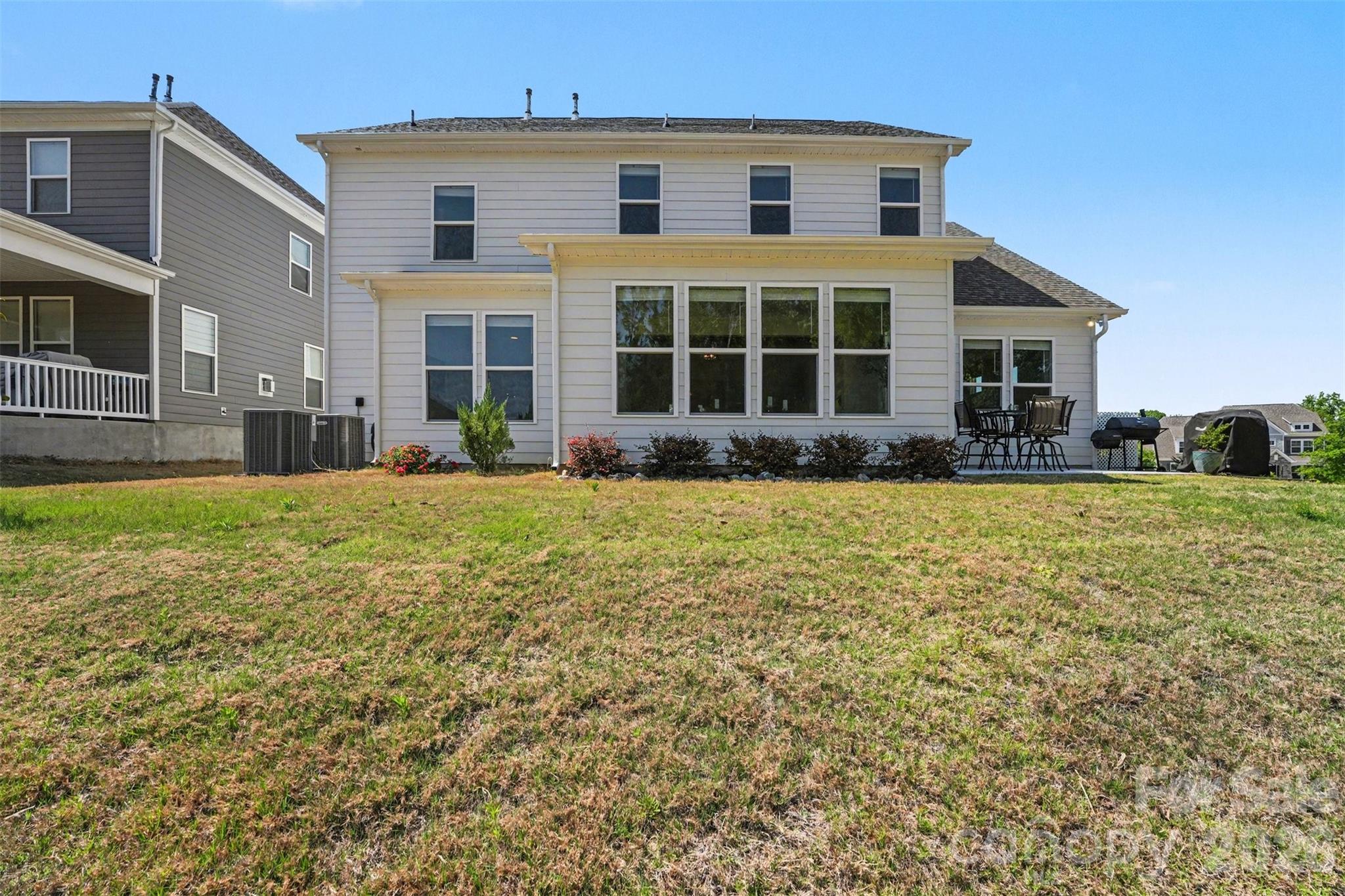 348 W Waterlynn Road — Mooresville