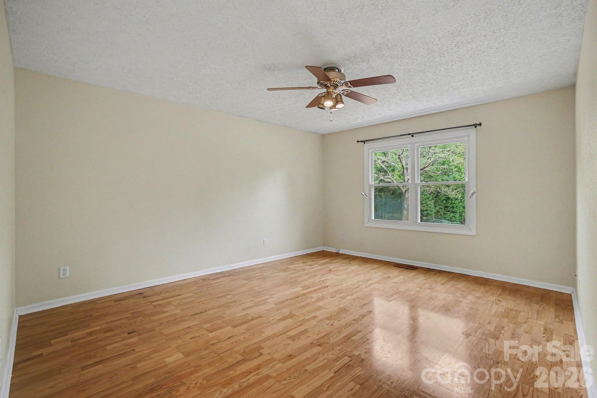 105 Chalice Court — Statesville