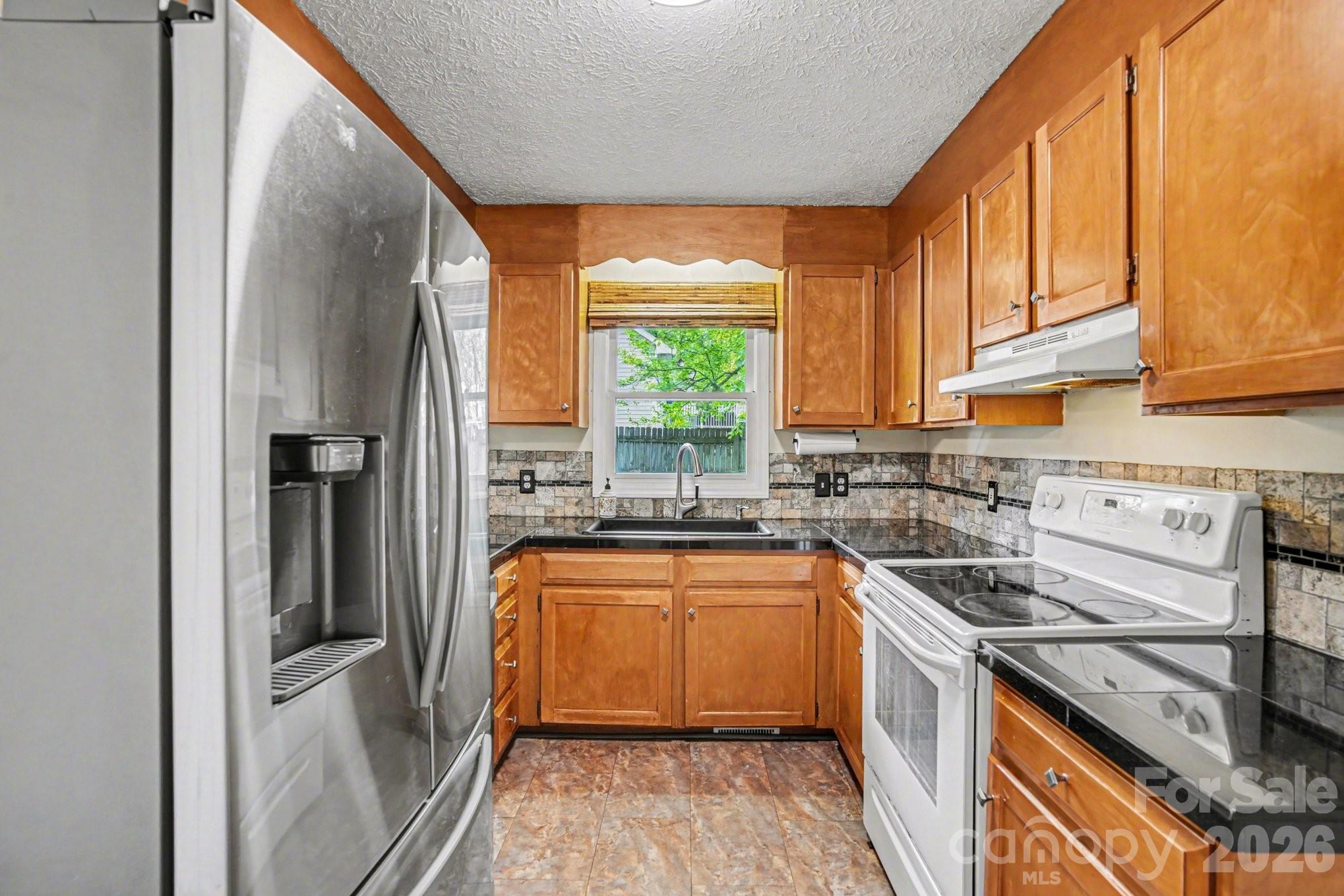 105 Chalice Court — Statesville
