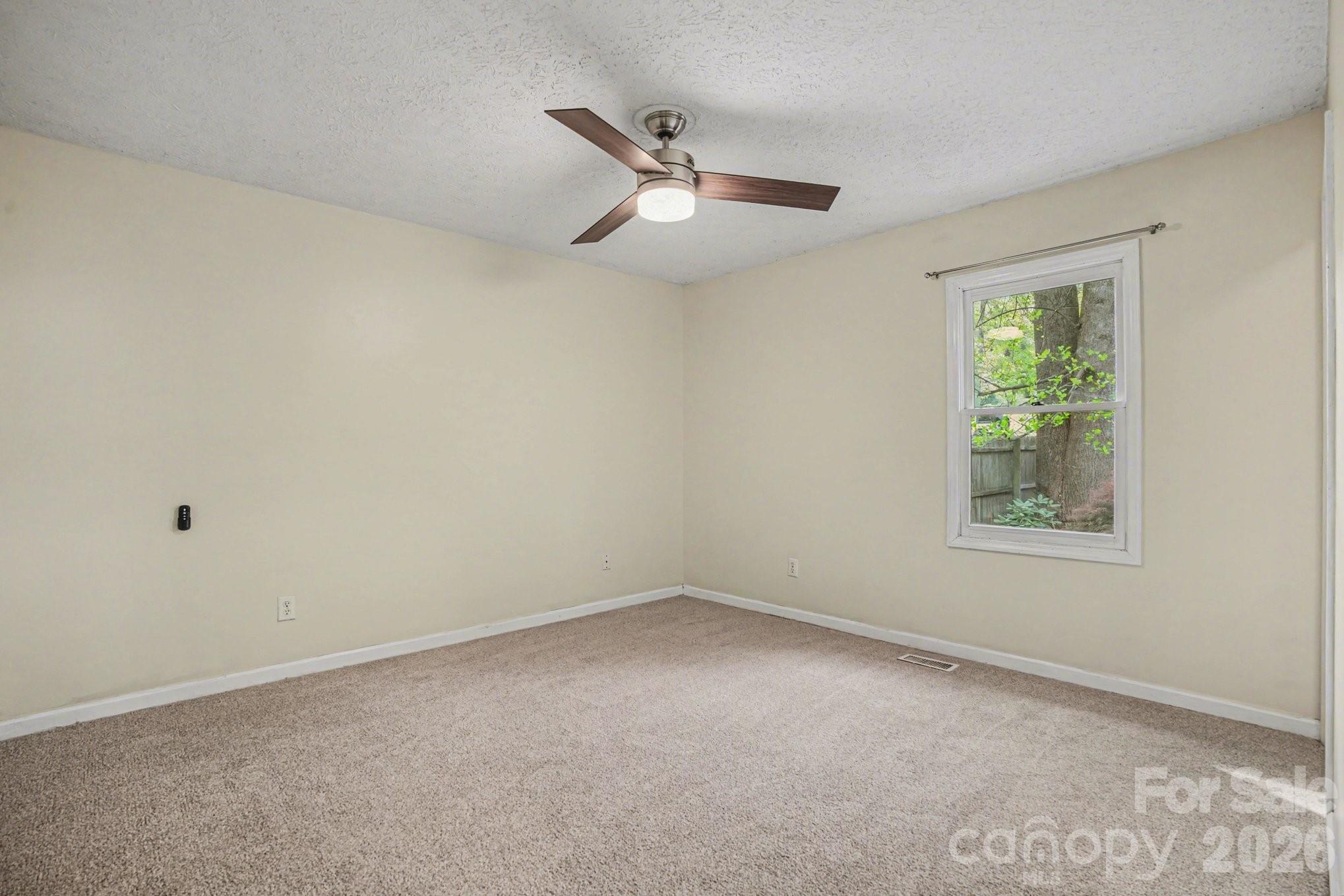 105 Chalice Court — Statesville