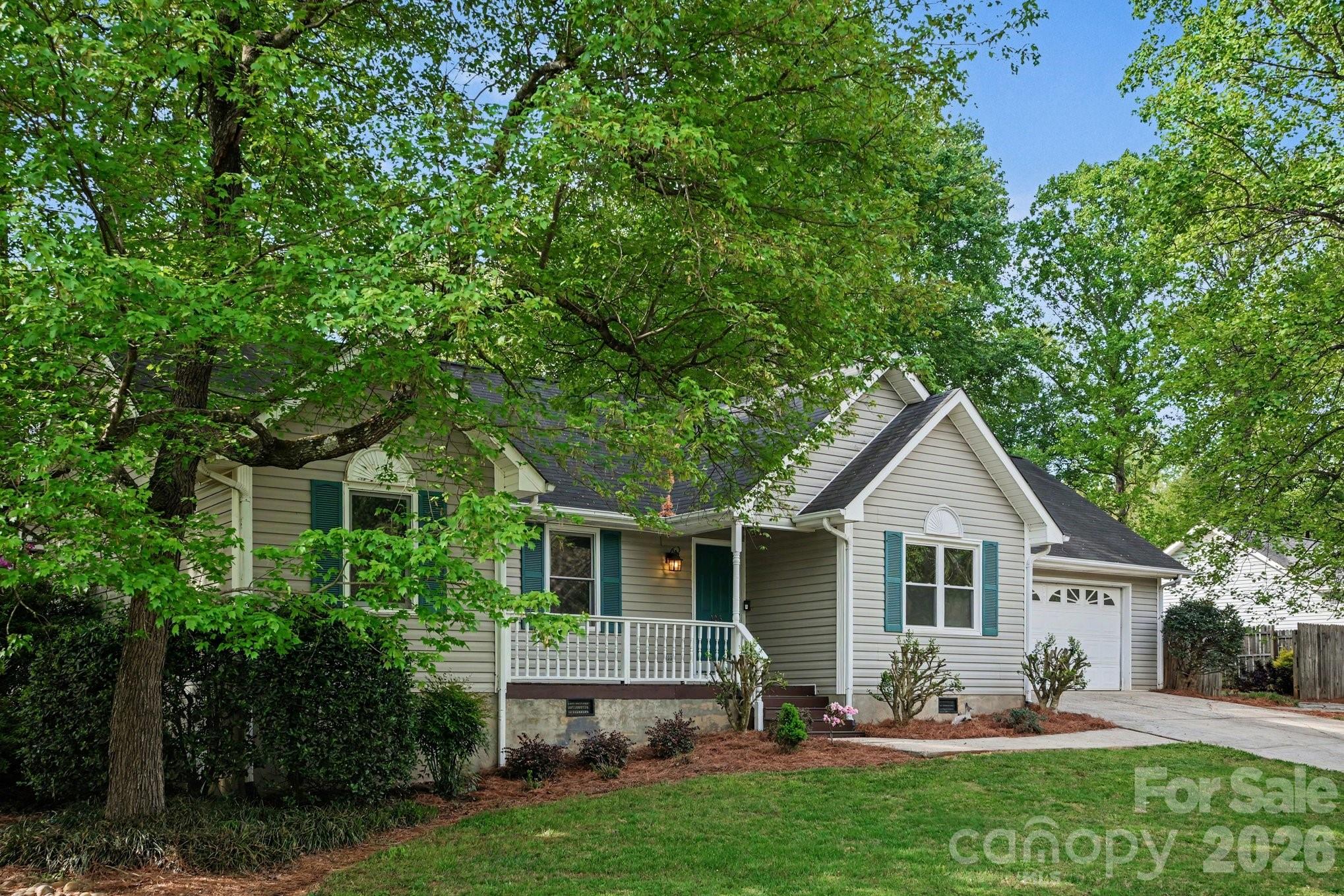 105 Chalice Court — Statesville
