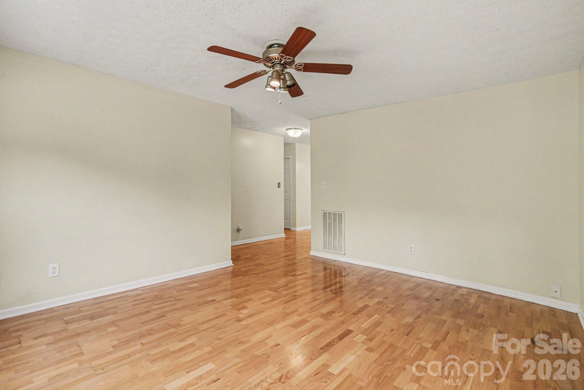 105 Chalice Court — Statesville