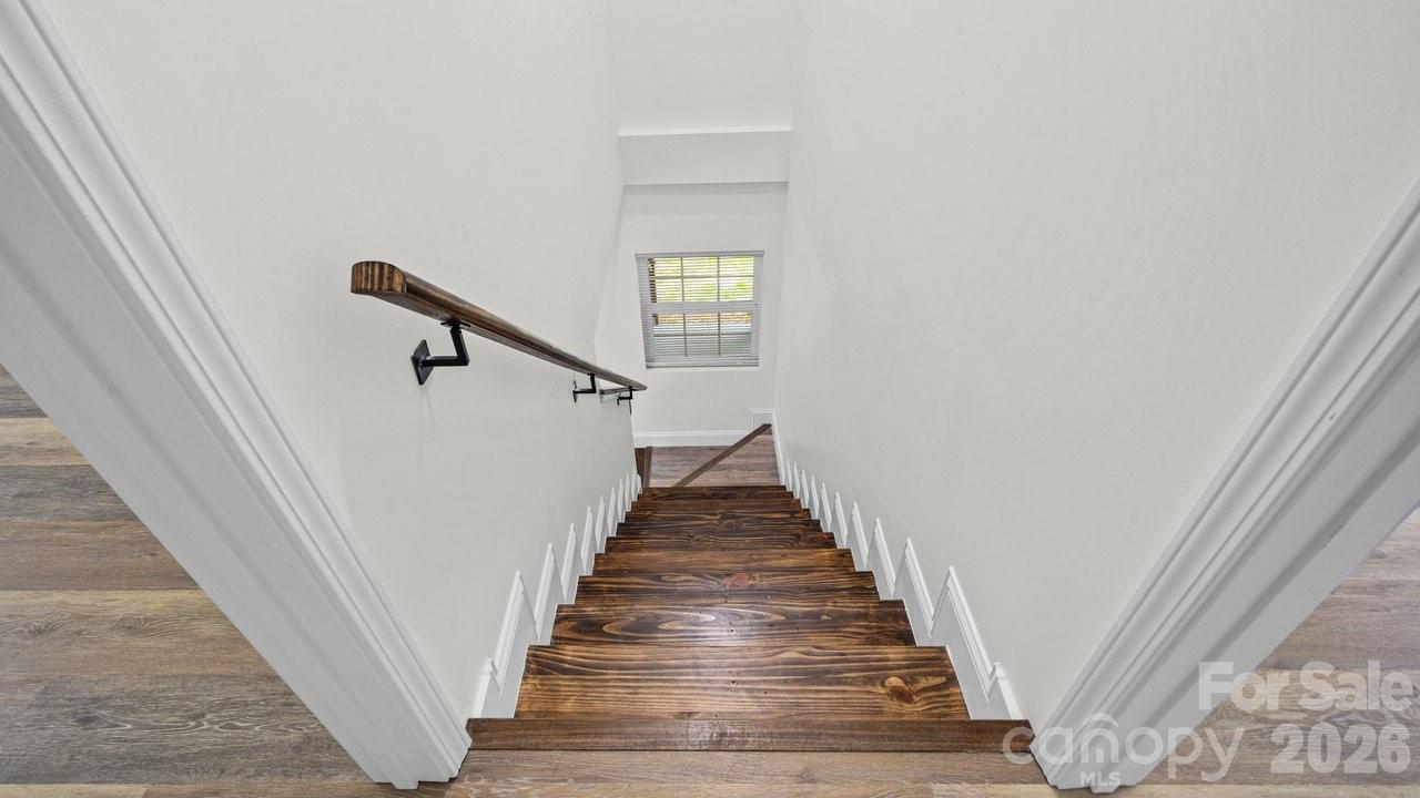 102 W Carolina Avenue — Bessemer City