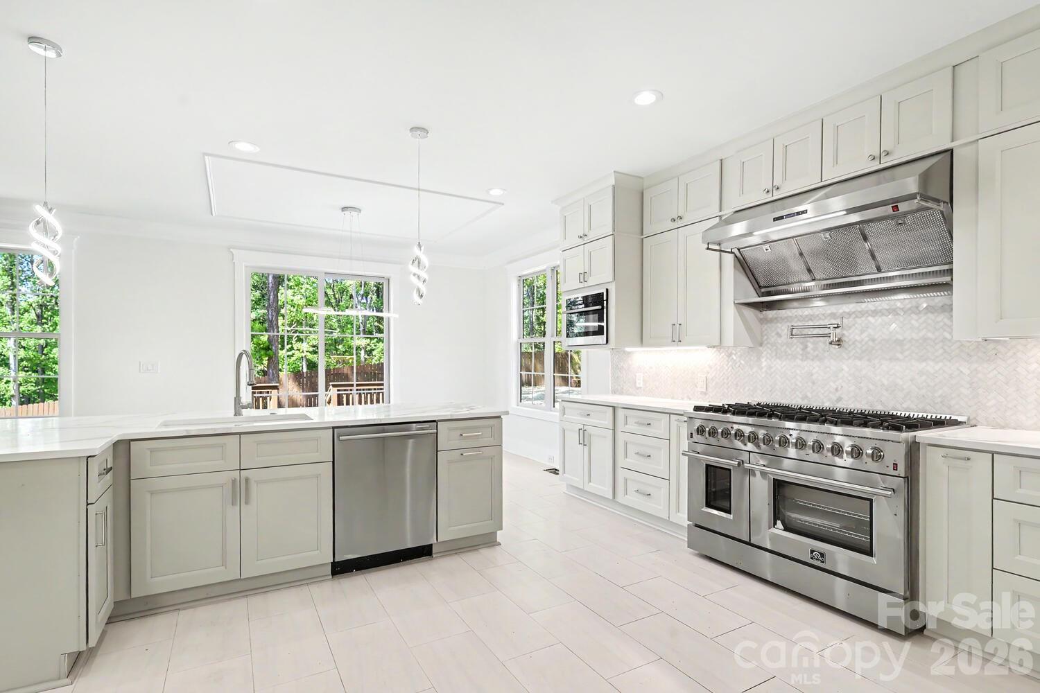 4300 Tangle Drive — Charlotte