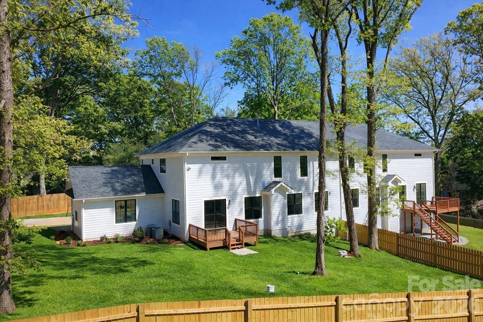 4300 Tangle Drive — Charlotte