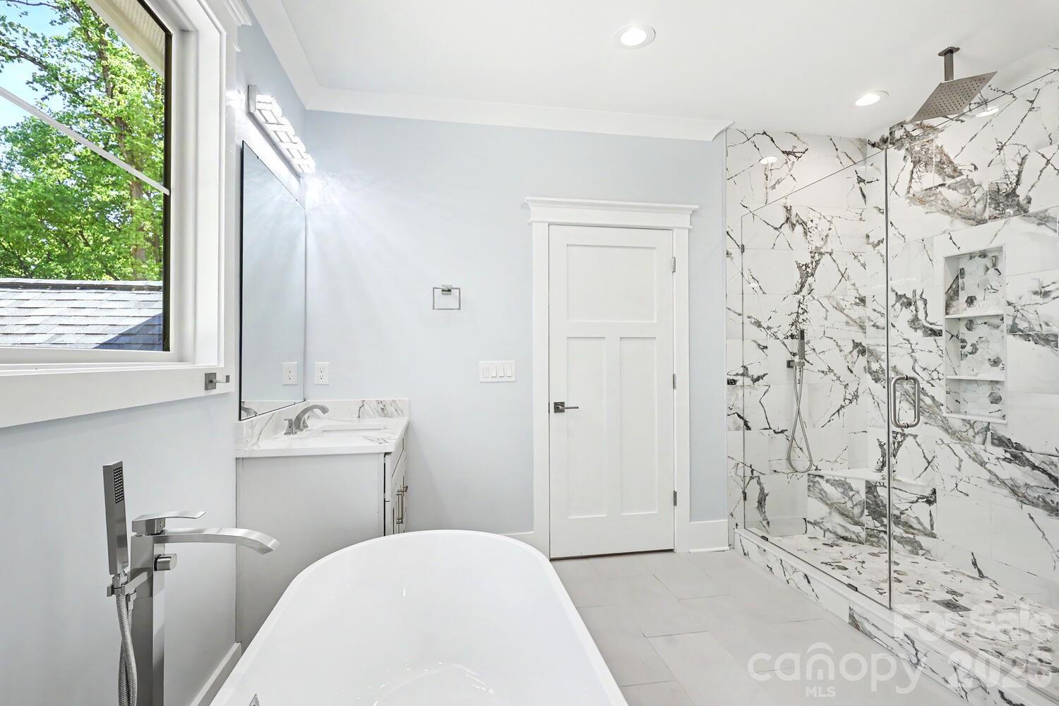 4300 Tangle Drive — Charlotte