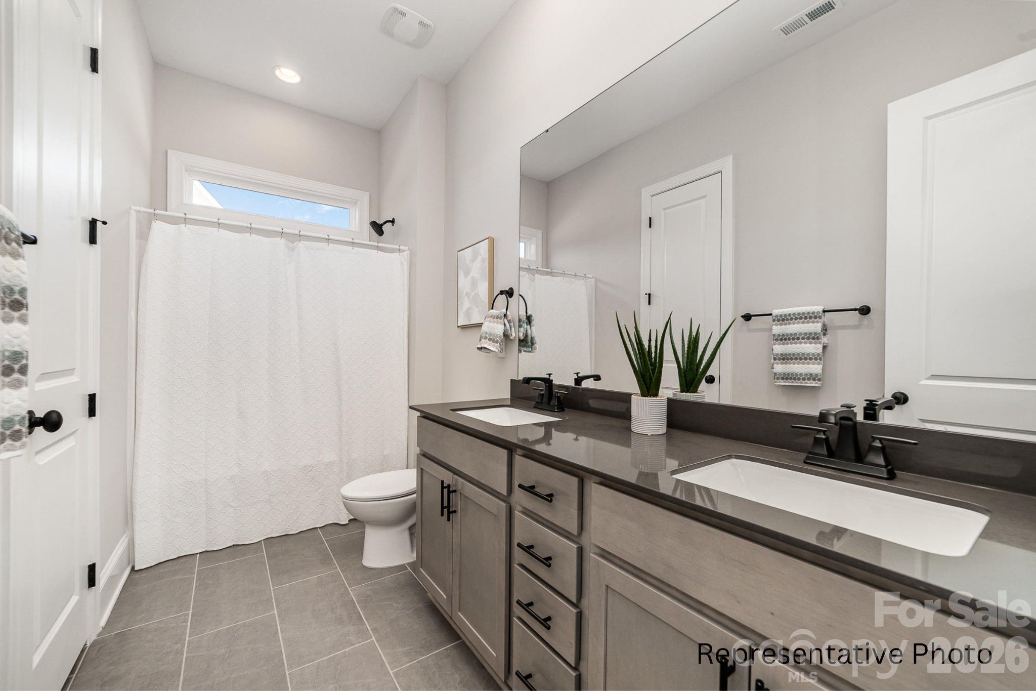 1290 Sage Pine Circle #17 — Clover