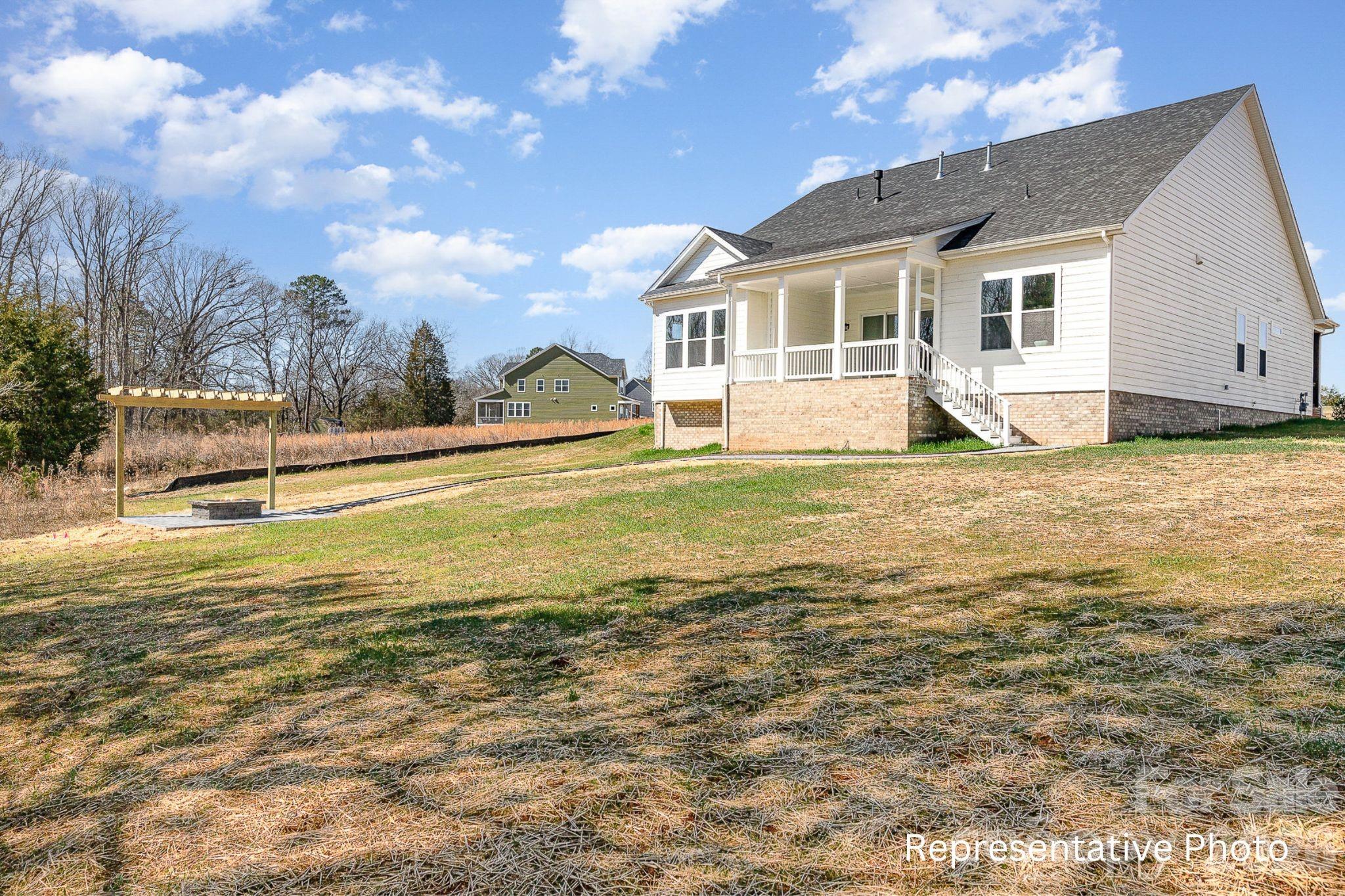 1290 Sage Pine Circle #17 — Clover