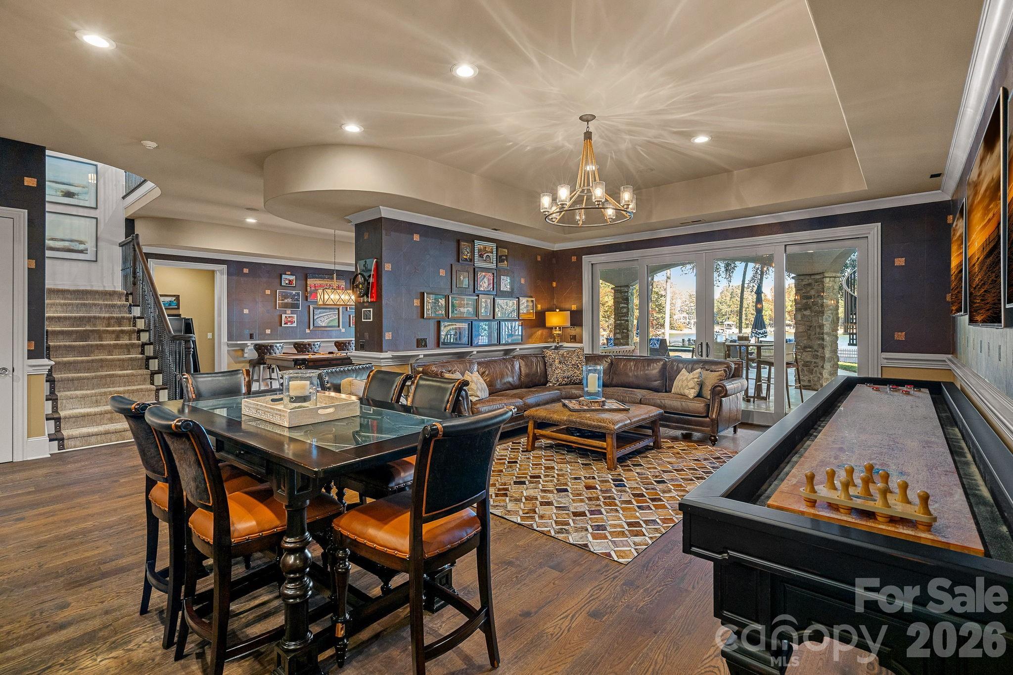 119 S Longfellow Lane — Mooresville