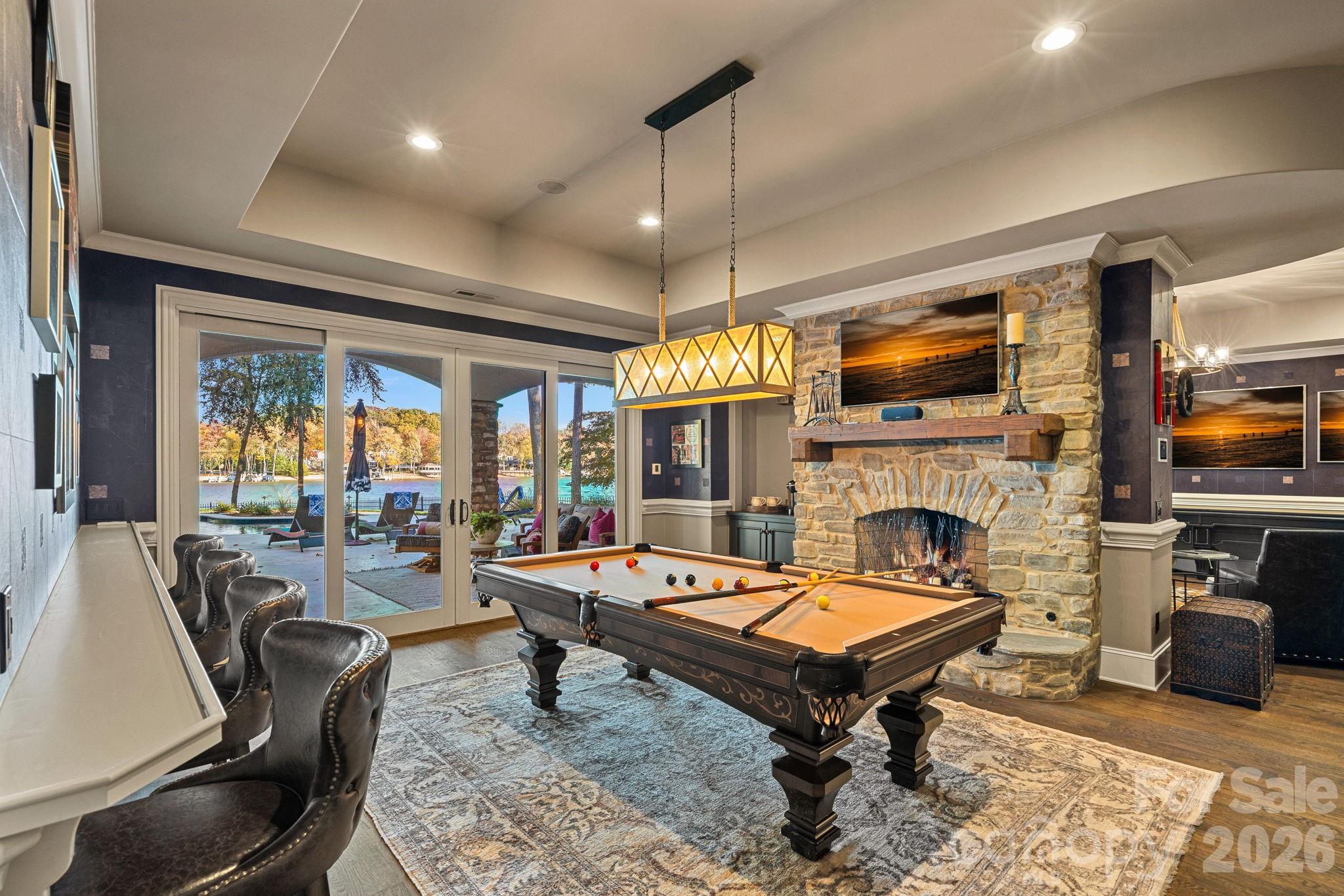 119 S Longfellow Lane — Mooresville
