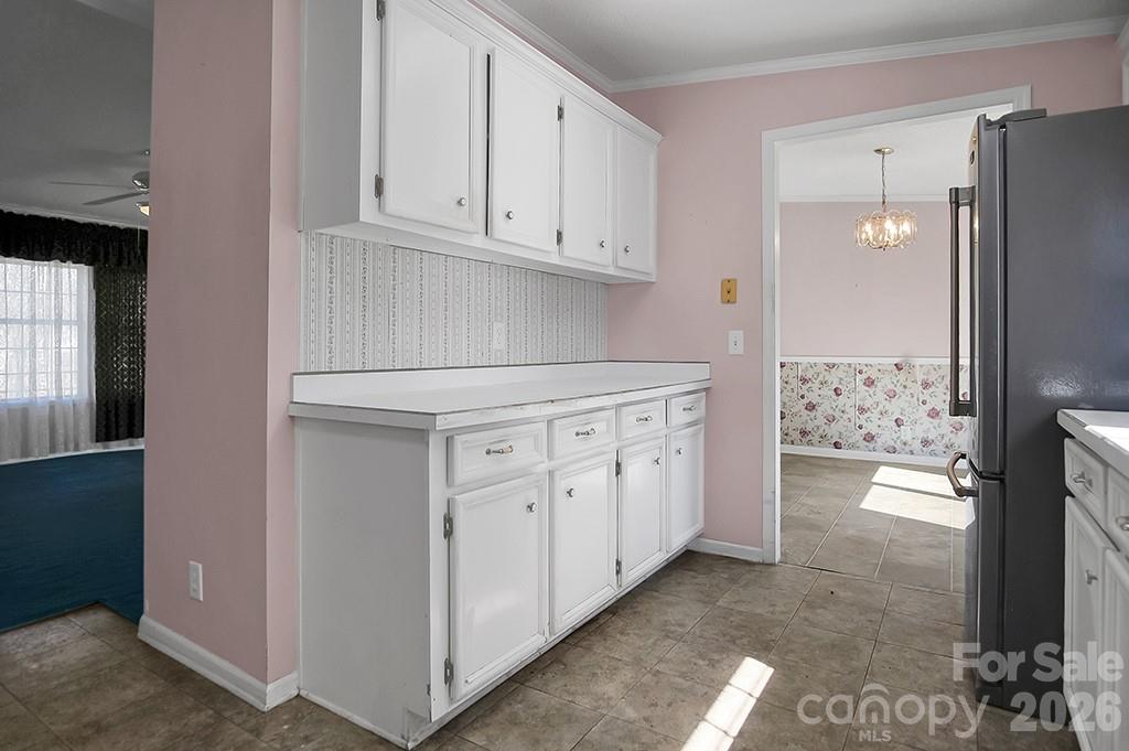 620 Anthony Grove Road — Crouse